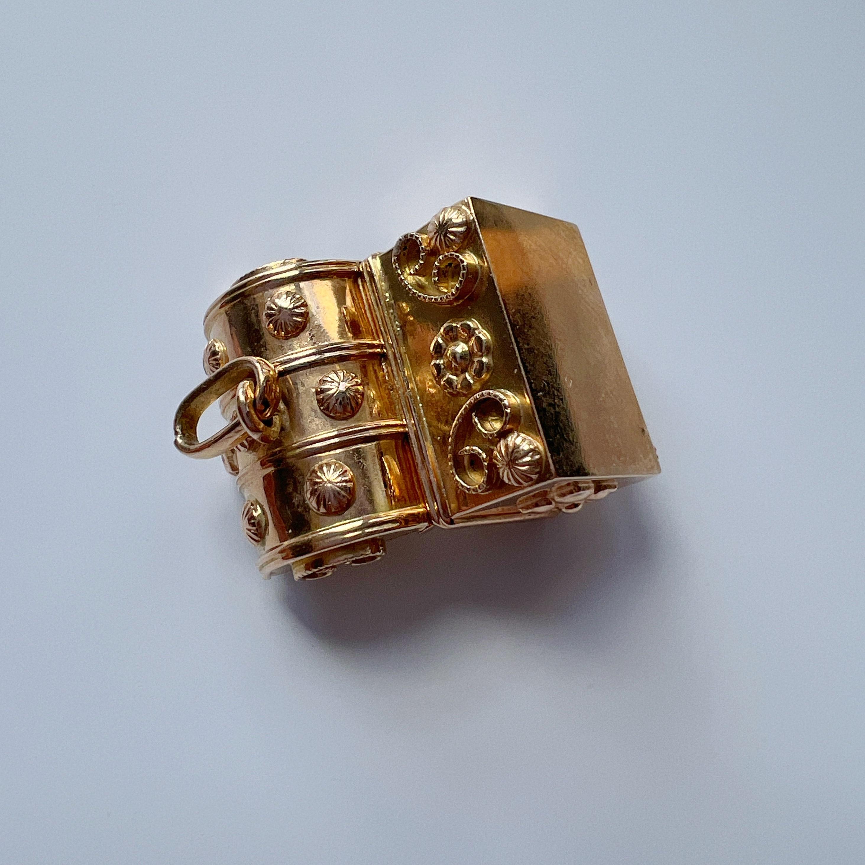 Pendentif breloque treasure box en or 18 carats, pendentif médaillon en or vintage oiseau breloque oiseau 3