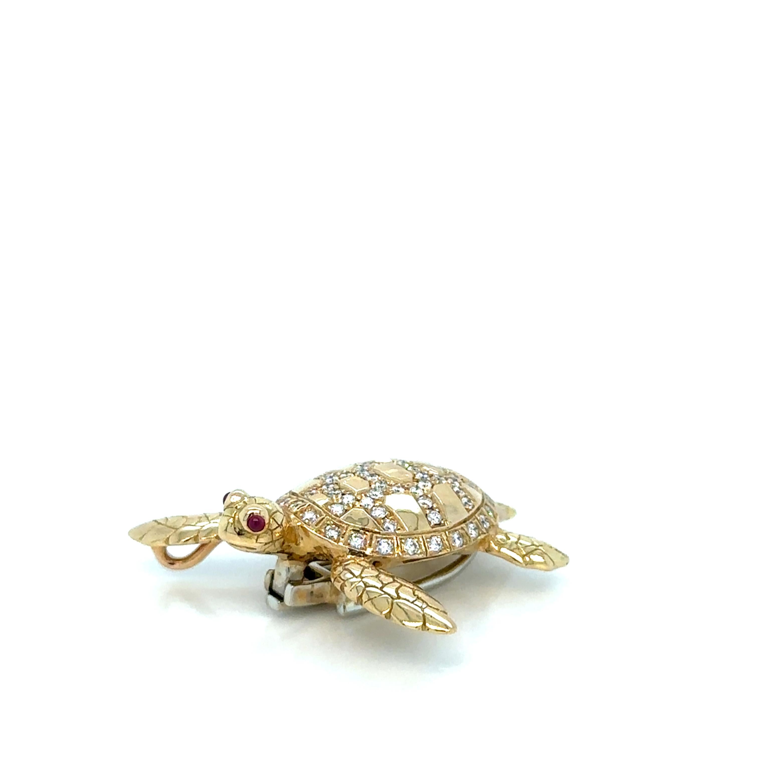 Brilliant Cut 18K Gold Turtle Brooch/Pendant with Rubies and Diamonds For Sale