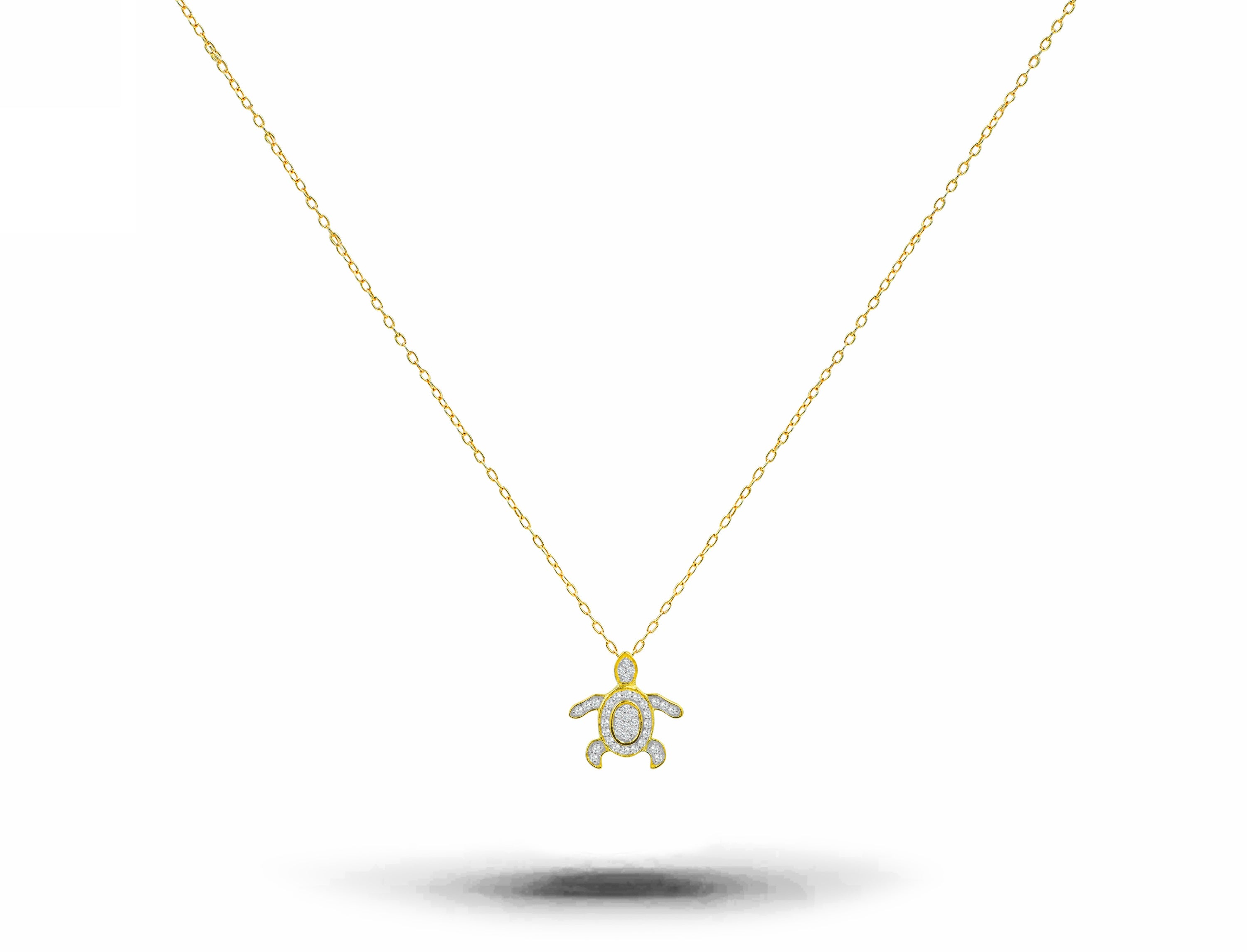 18k gold turtle pendant