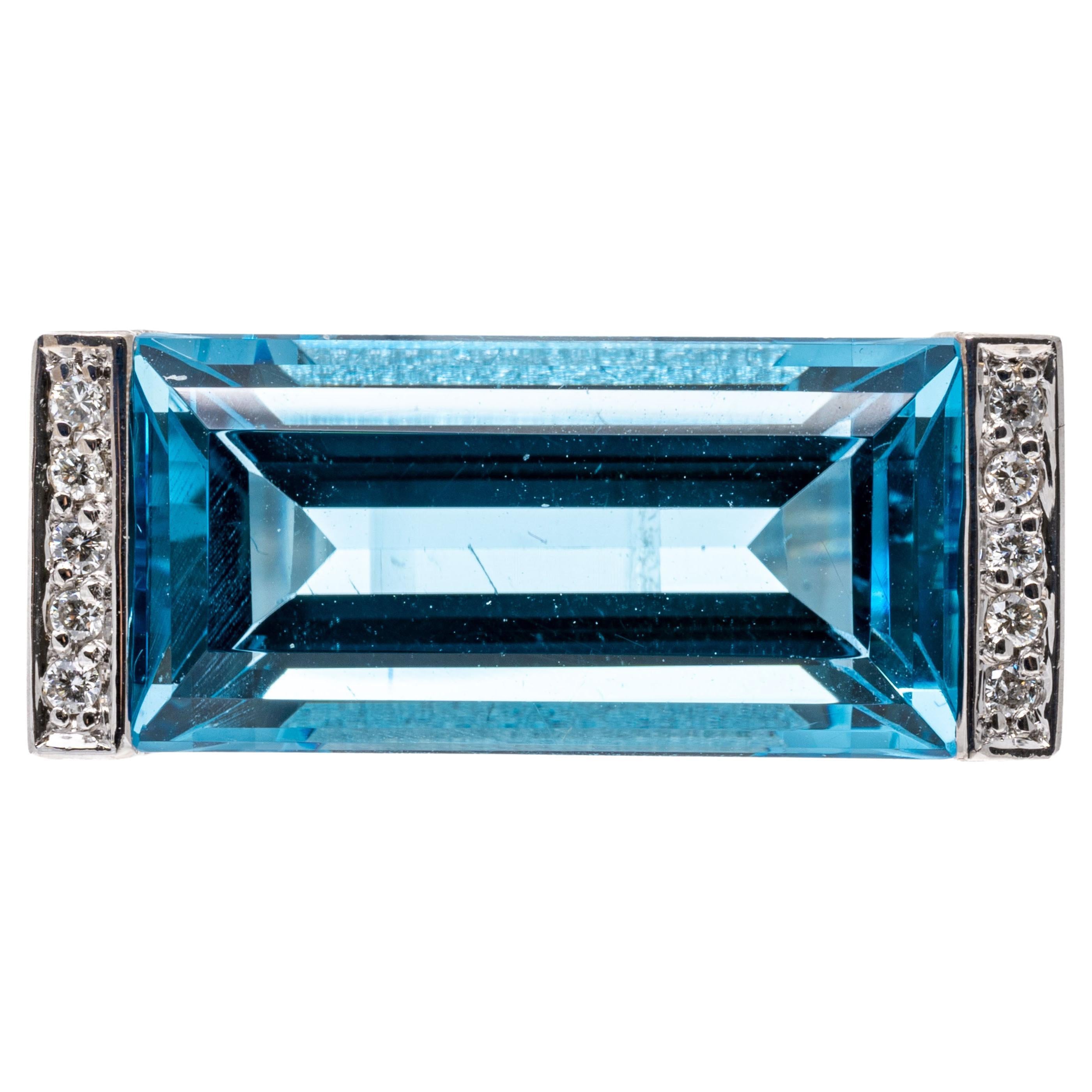 18k Gold Ultra Modern Narrow Rectangular Blue Topaz and Diamond Ring