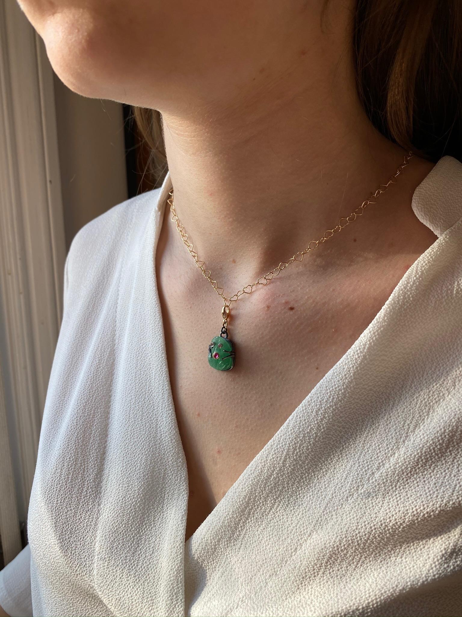 jade frog necklace