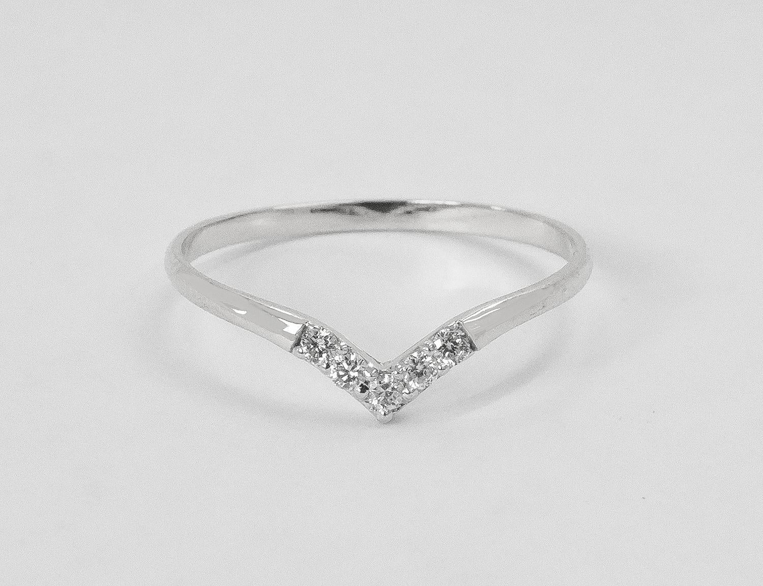 For Sale:  18k Gold V Shape Diamond Ring Diamond Chevron Ring Dainty Bridal Ring 6