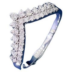 Bague en or 18K en forme de V à double rangée de couronnes et diamants naturels(Resizable)