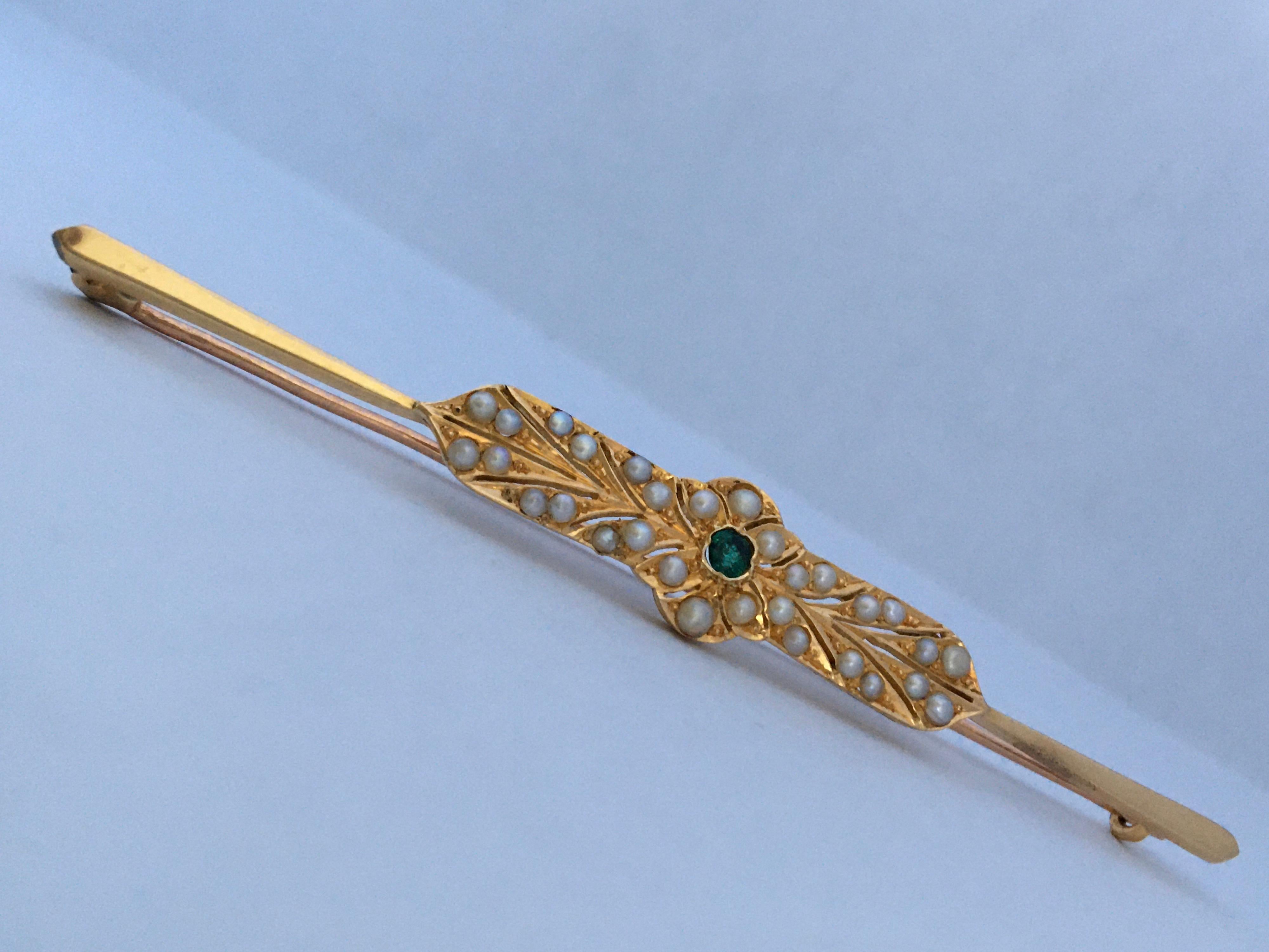 18 Karat Gold Victorian Brooch / Pin with Seeded Pear and Emerald For Sale 8