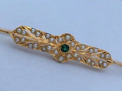 18 Karat Gold Victorian Brooch / Pin with Seeded Pear and Emerald