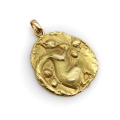 18K Gold Victorian French Squirrel Medallion