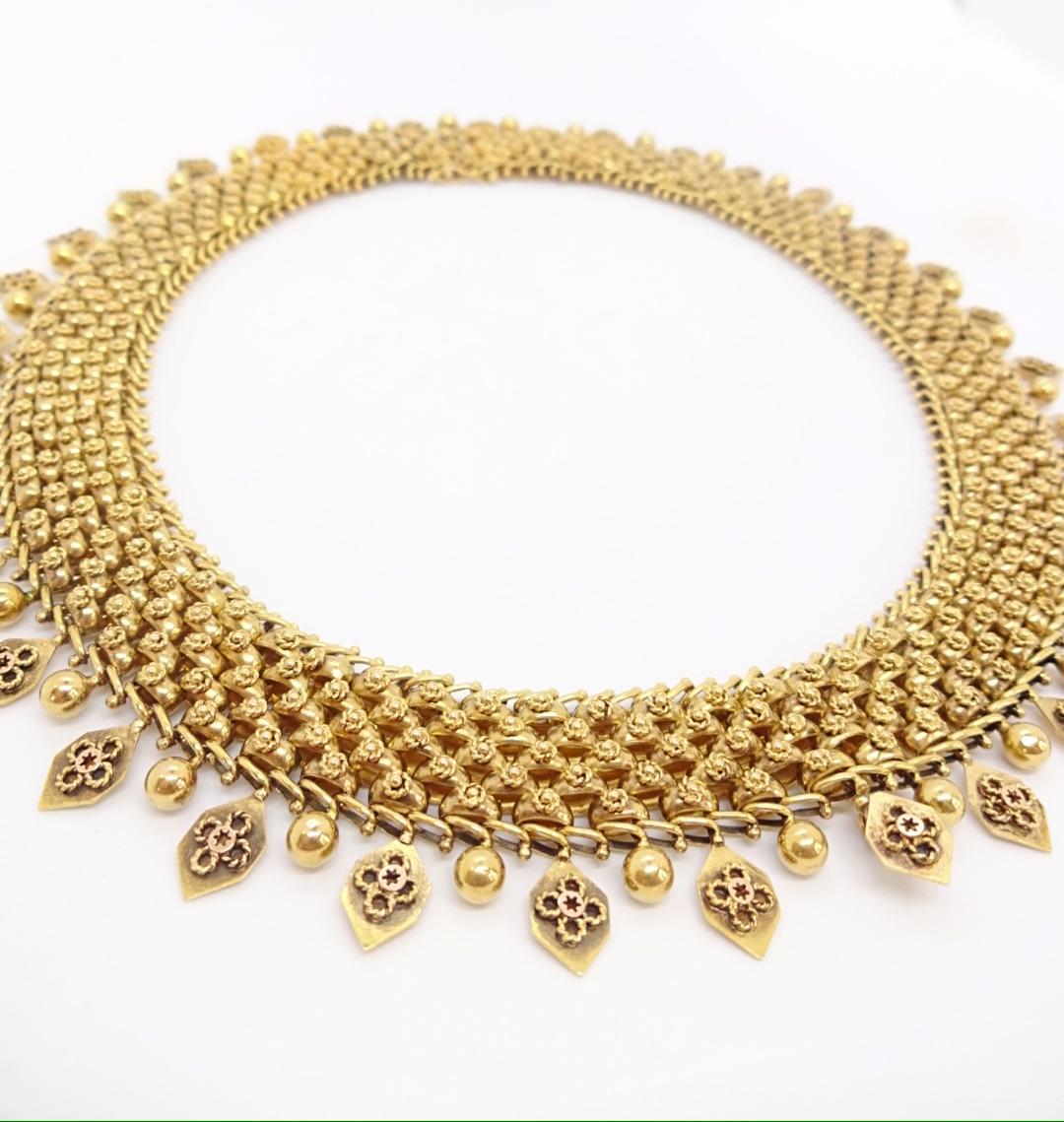 Women's or Men's 18 Karat Gold Victorian Necklace For Sale