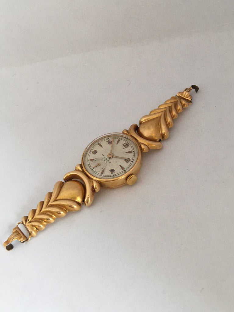 18cKarat Gold Vintage 1950s Ladies Swiss Mechanical Watch For Sale 8