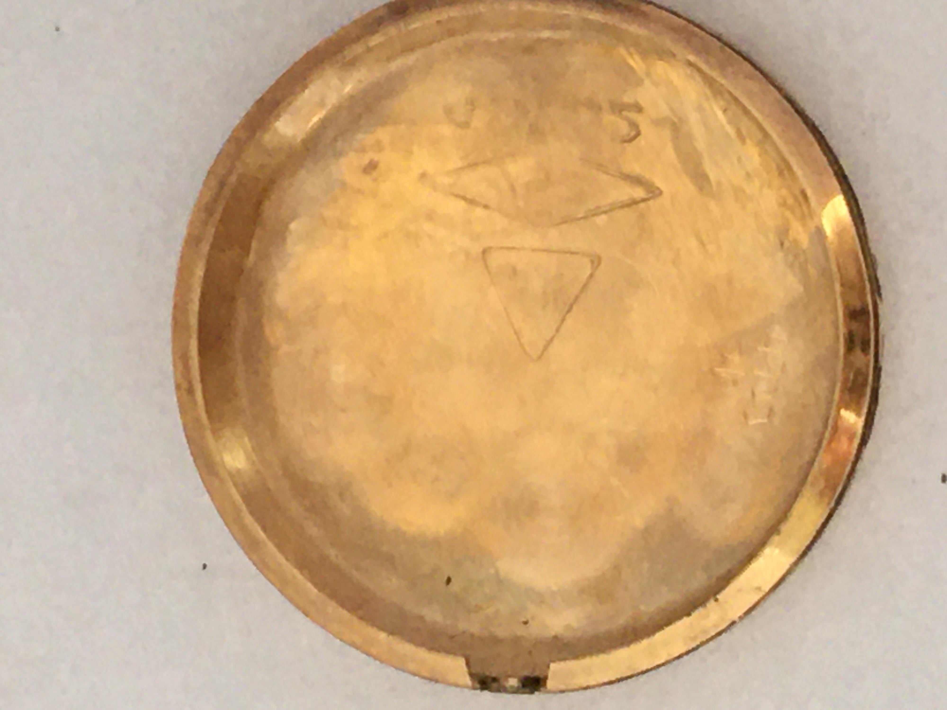 18cKarat Gold Vintage 1950s Ladies Swiss Mechanical Watch For Sale 4