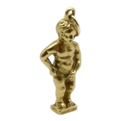Ciondolo o Charm Manneken Pis vintage in oro 18K
