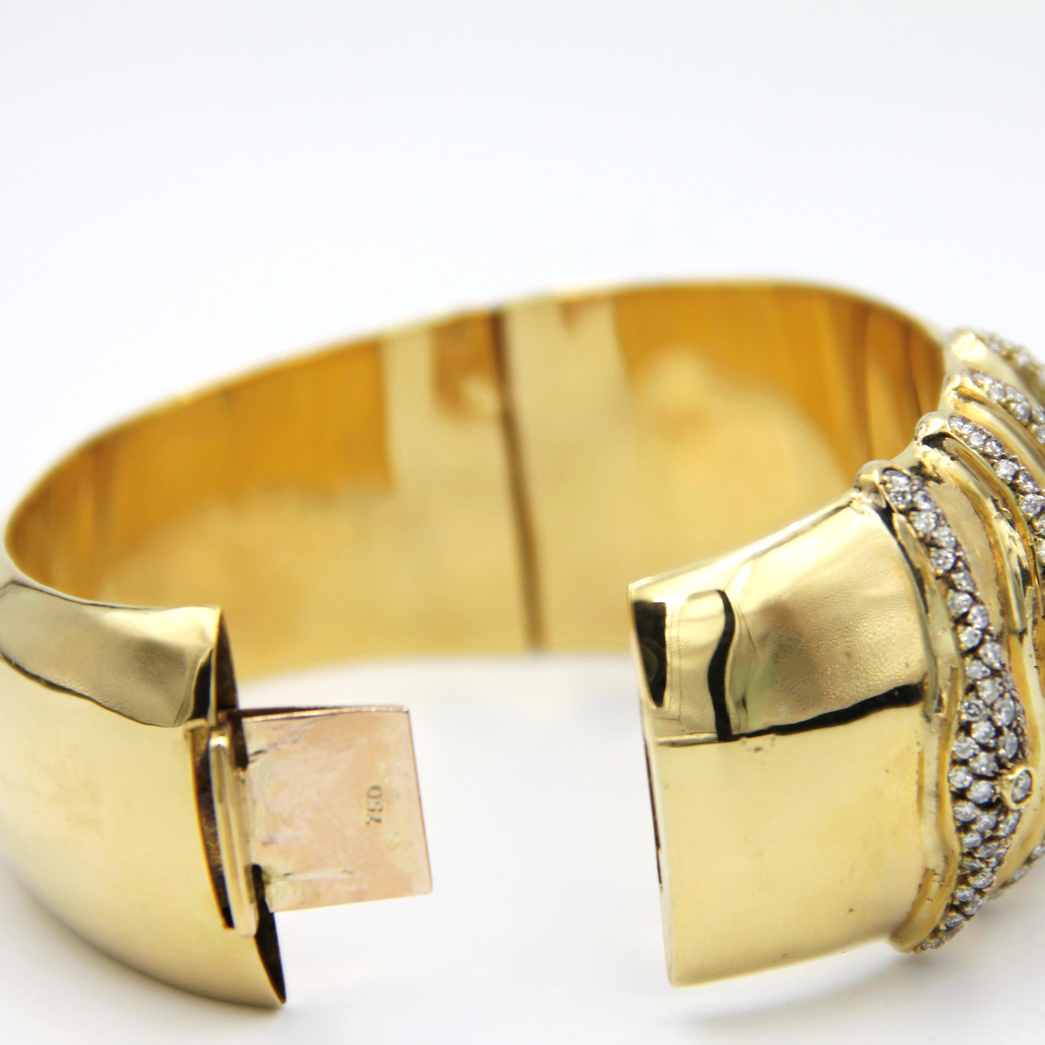 Women's 18k Gold Vintage Wide Diamond Bracelet For Sale