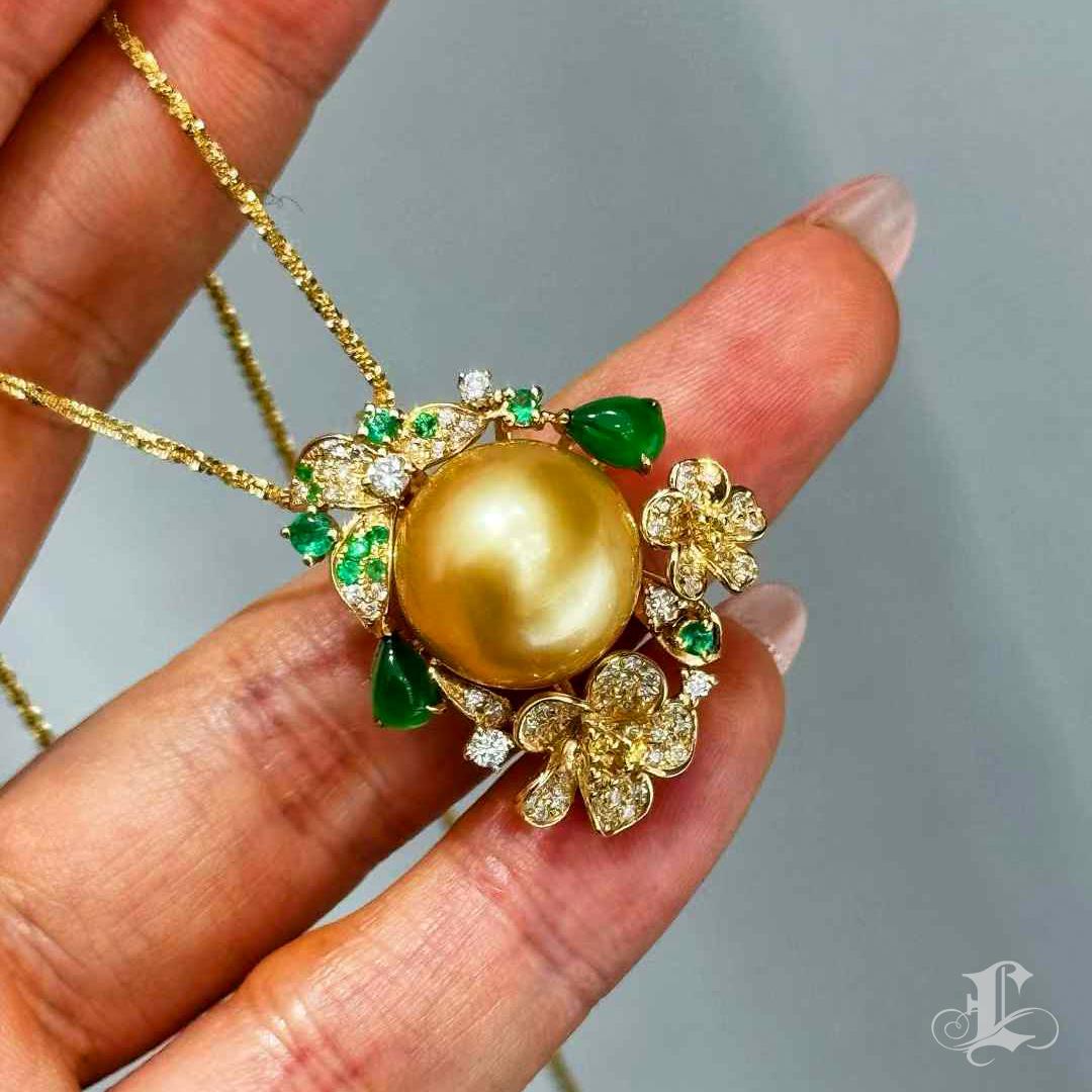【Jādora】Imperial Garden Golden Pearl & Jade Floral Pendant 3