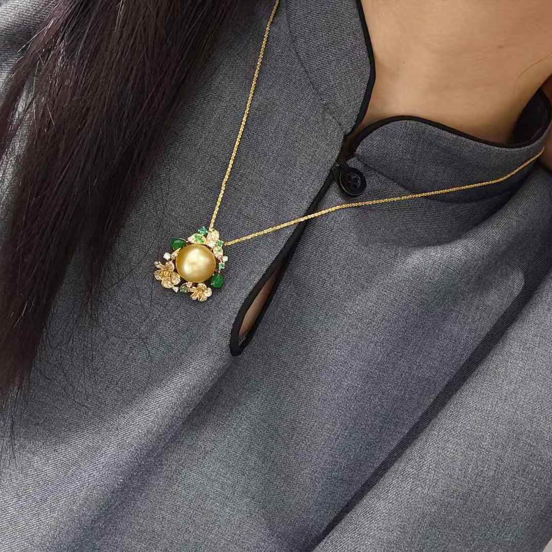 Uncut 【Jādora】Imperial Garden Golden Pearl & Jade Floral Pendant