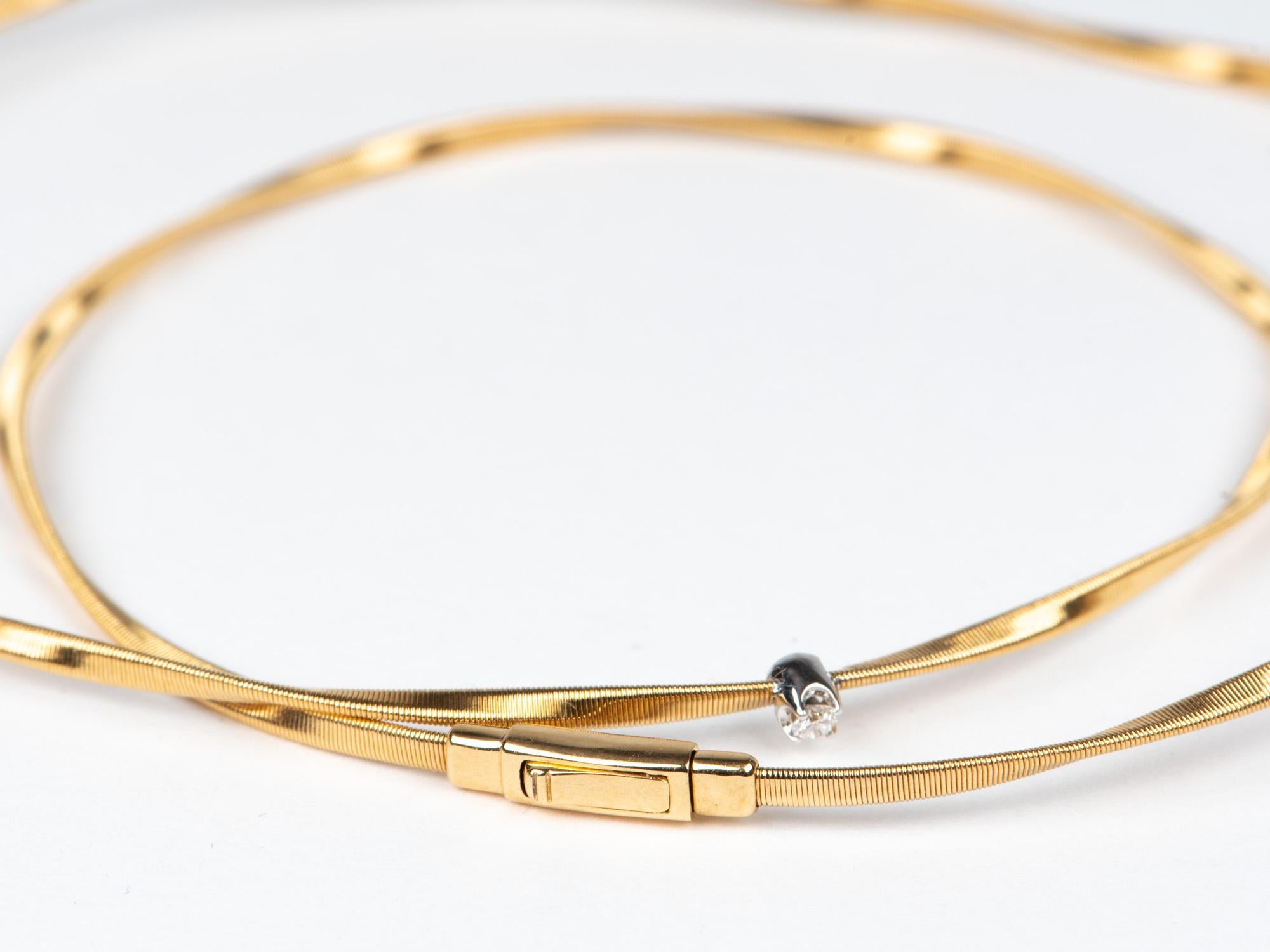 Collana ondulata in oro 18K con stazioni di diamanti da 16,5