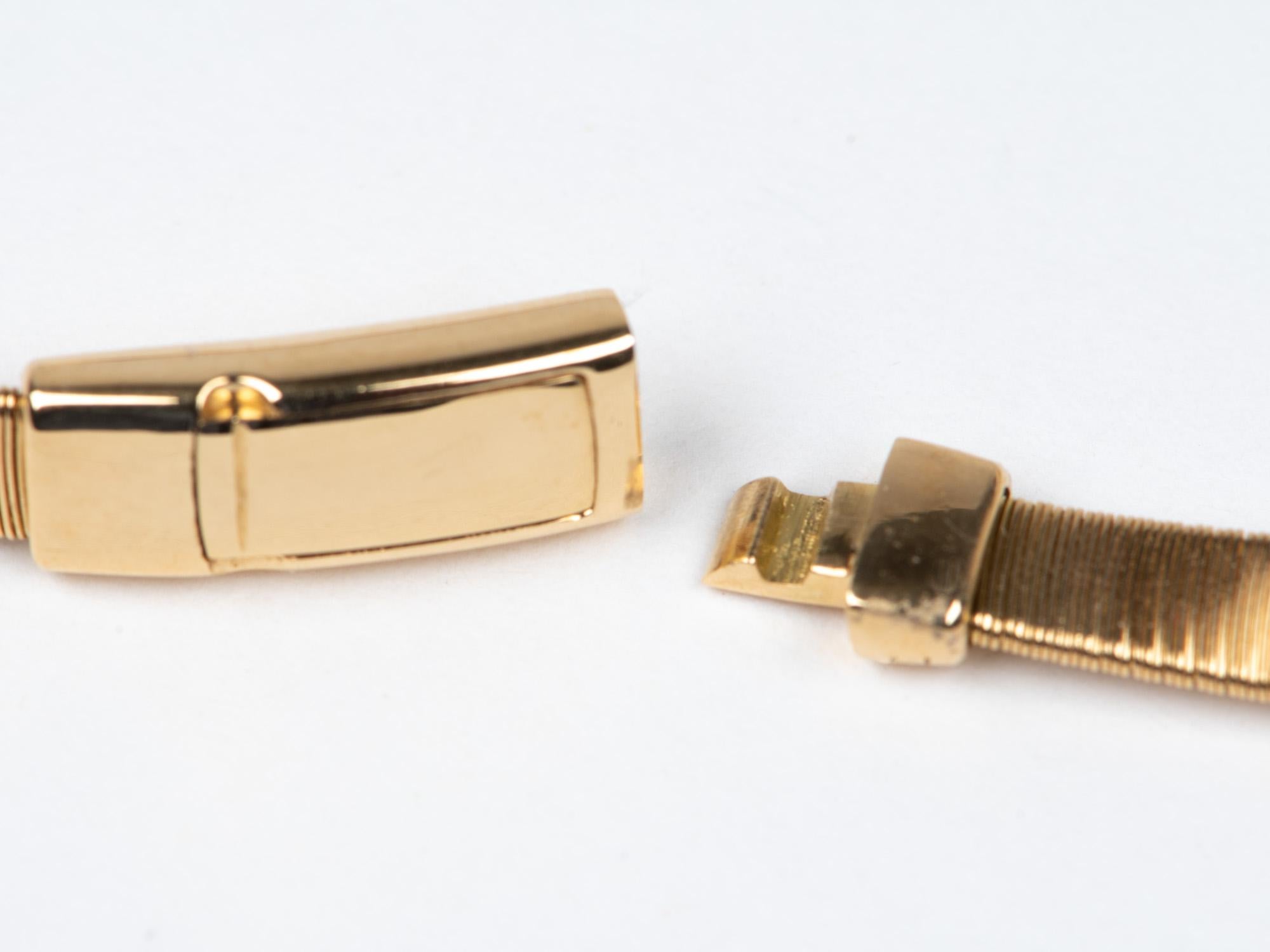 Collana ondulata in oro 18K con stazioni di diamanti da 16,5