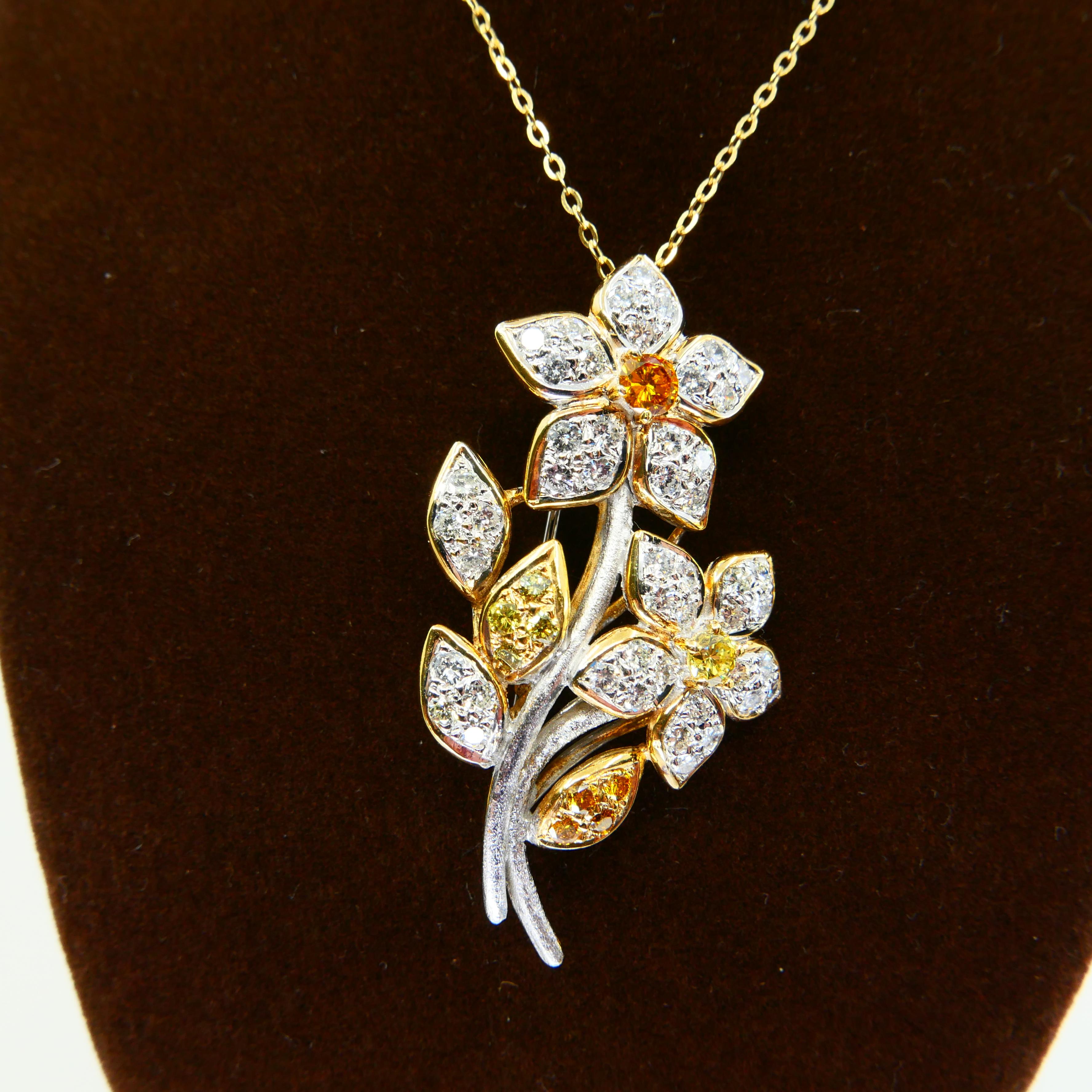 Pendentif broche fleur en or 18 carats, blanc et diamants de couleur jaune fantaisie, deux utilisations Neuf - En vente à Hong Kong, HK