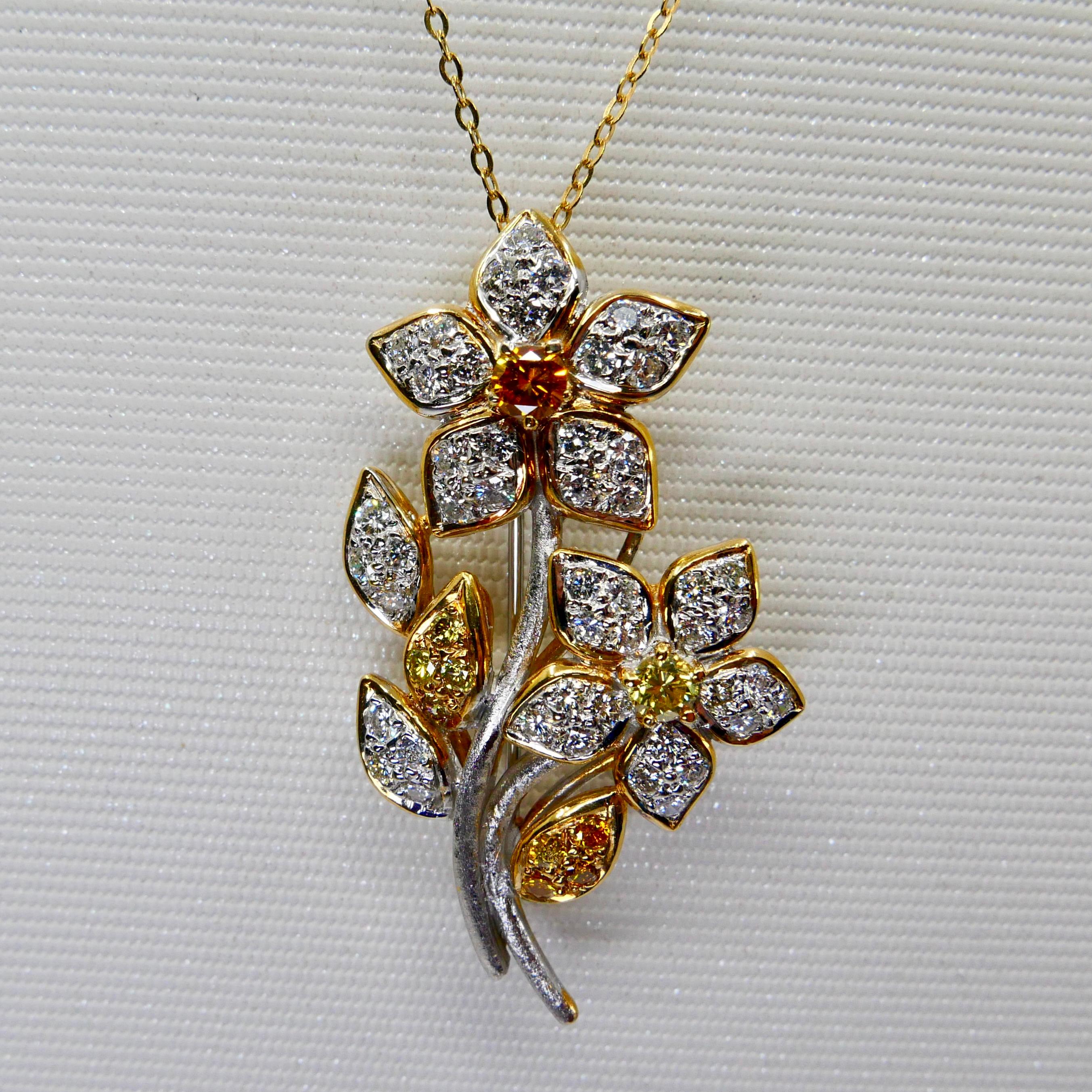 Pendentif broche fleur en or 18 carats, blanc et diamants de couleur jaune fantaisie, deux utilisations en vente 2