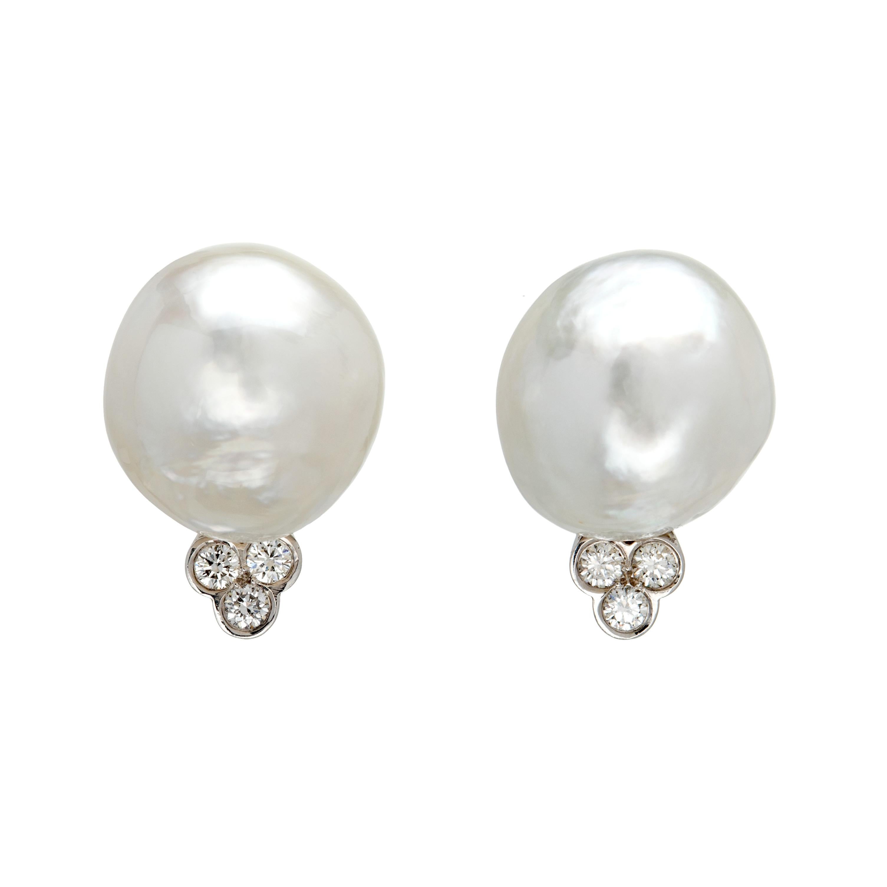 Round Cut 18k Gold White Baroque South Sea Pearl and Diamond Trinity Earrings For Sale