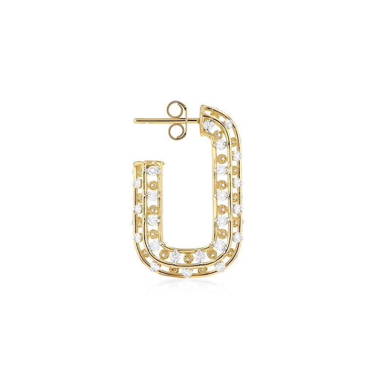 Mit seinem offenen Design verkörpert der Käfig-Ohrring Leichtigkeit und Modernität zugleich. Gefertigt aus 18-karätigem Gold und verziert mit weißen, schwebenden Diamanten, wird er mit Ihnen glänzen. Wenn Ihnen das Design gefällt, sehen Sie sich die