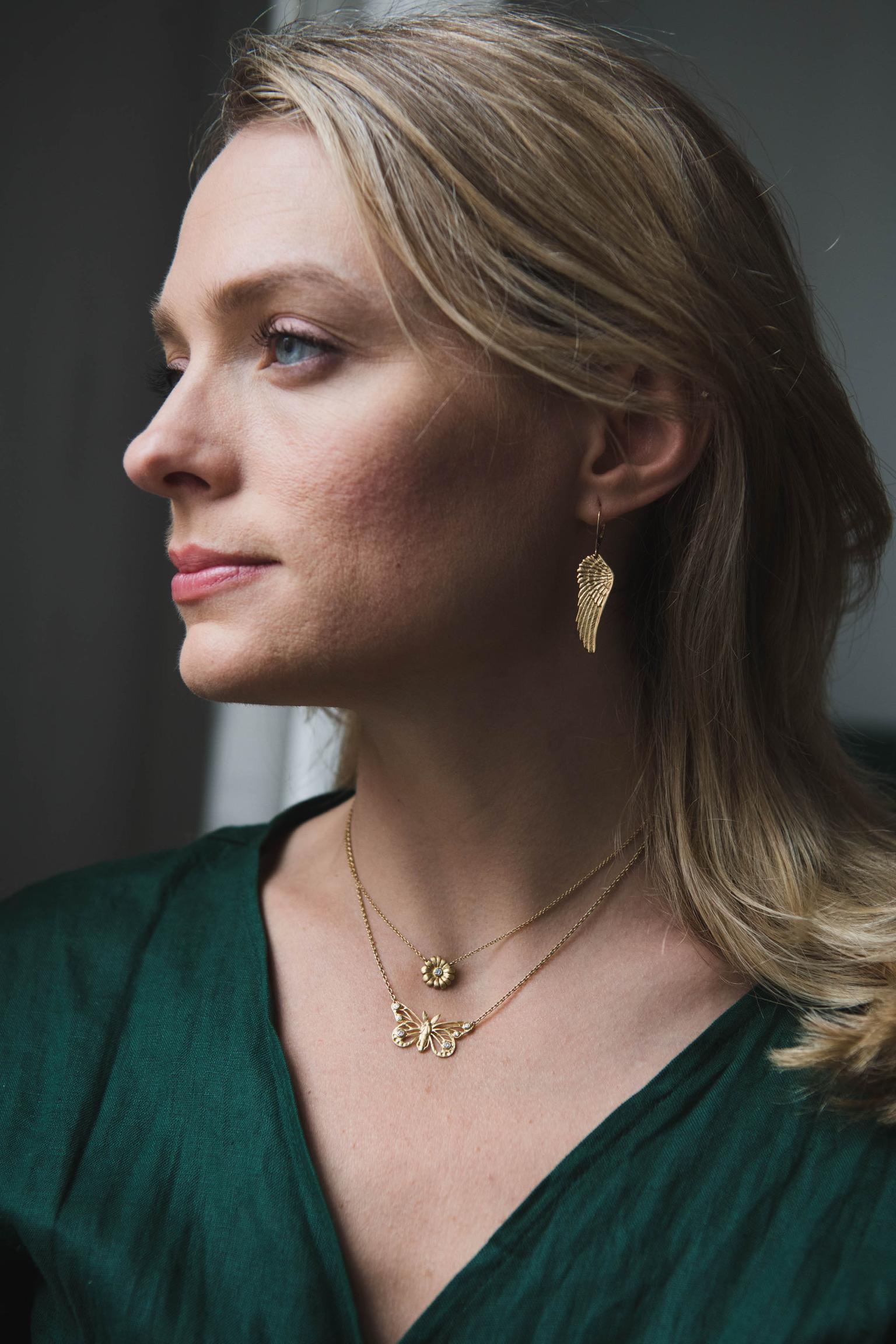 18K Gold Wing Earrings For Sale 1