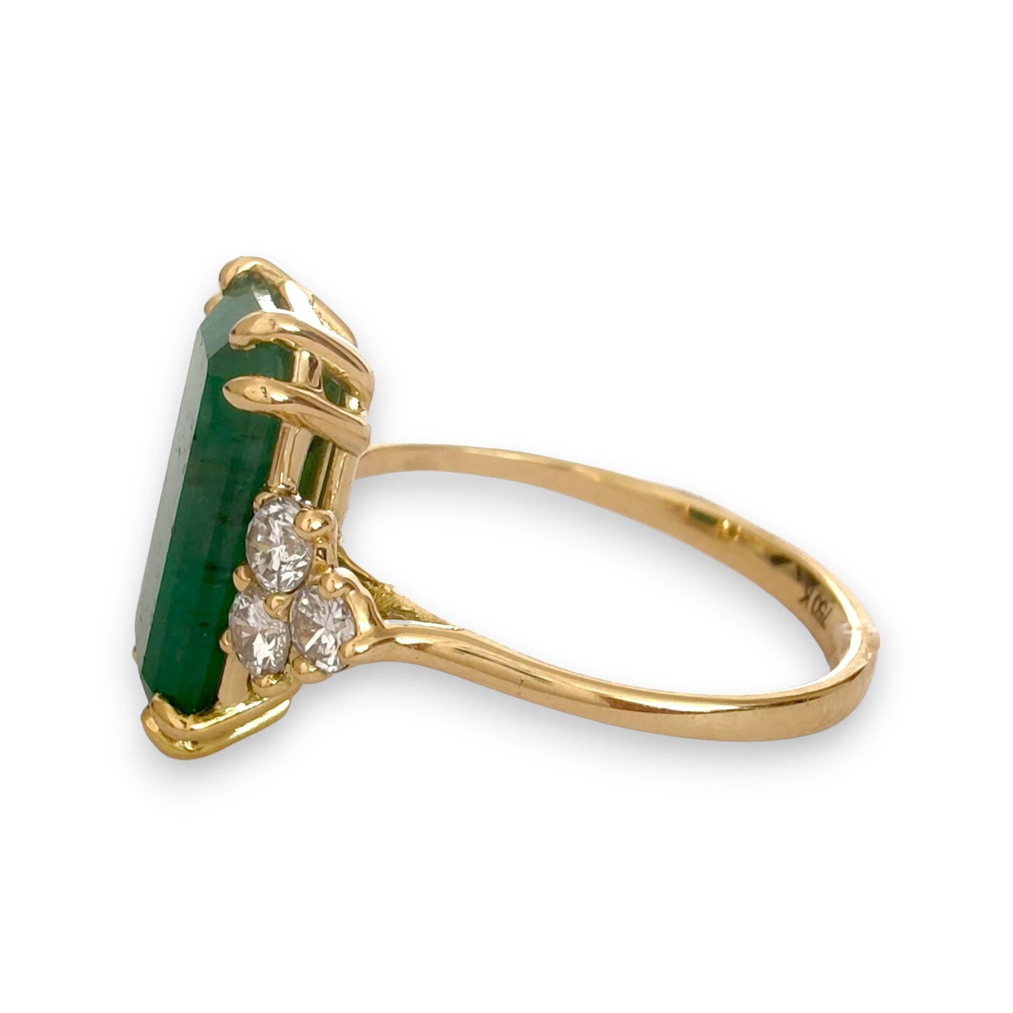 18K Gold  Verlobungsring 2,99 Karat Smaragd 0,44 Karat  Diamant 2