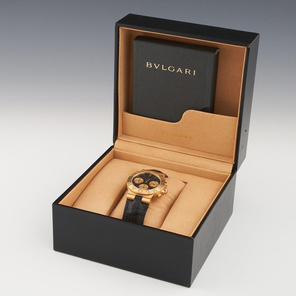Bvlgari Diagono CH 35 G 18k Yellow Gold mens wristwatch. Black dial, baton hour markers, date display. 18k Yellow Gold 35.5mm case, bezel, winder, pushers and classic pin buckle, a Bvlgari black leather strap and automatic movement.

Dimensions: H