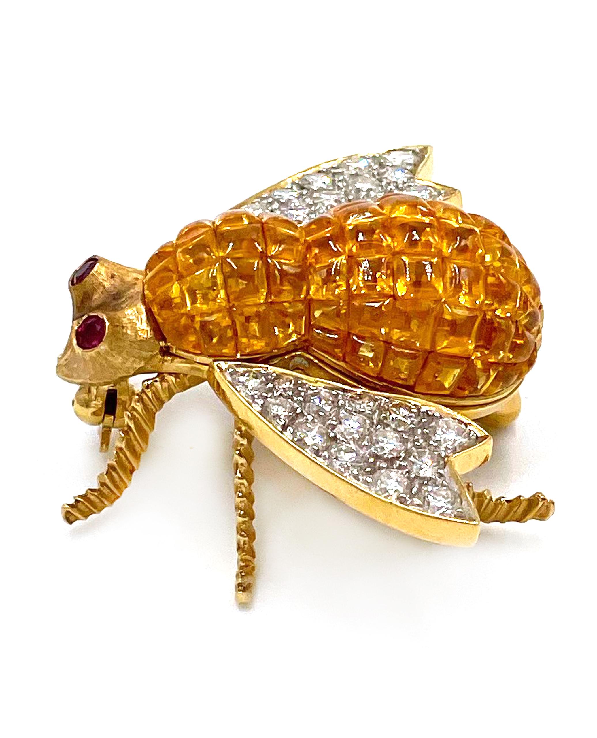 gold bee brooch
