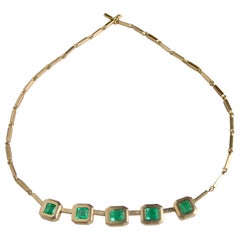 18 Karat Gold and Colombian Emerald Necklace