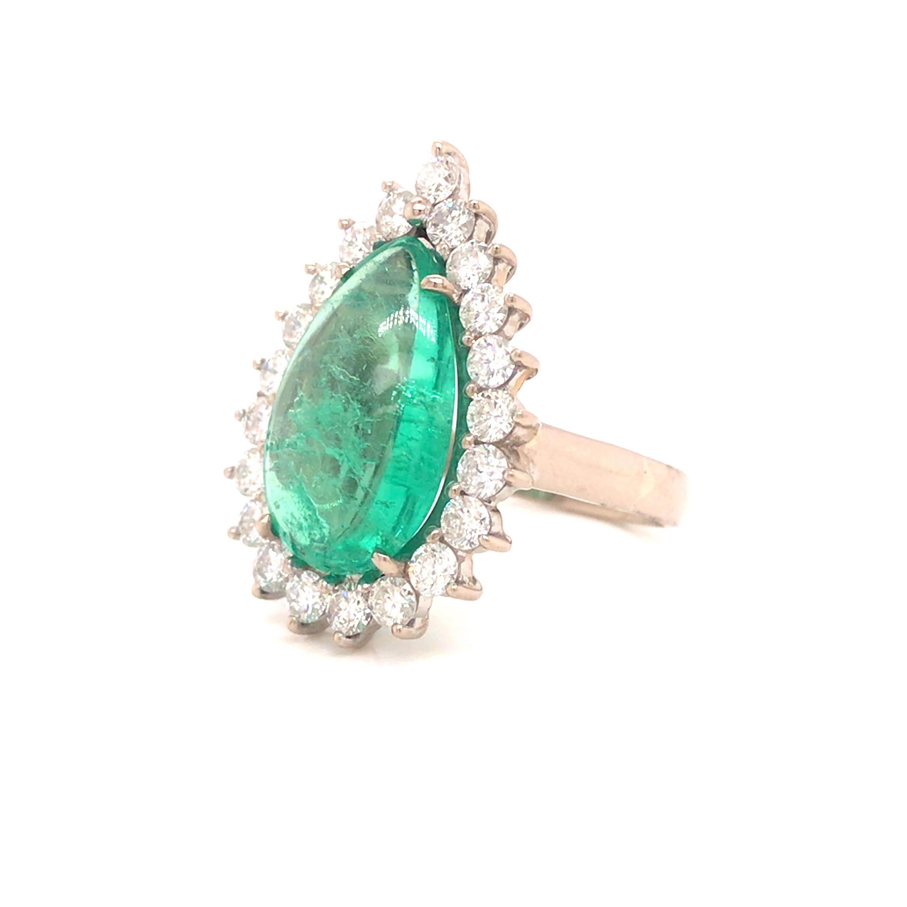 18K Green Emerald Diamond Halo Ring White Gold For Sale 1