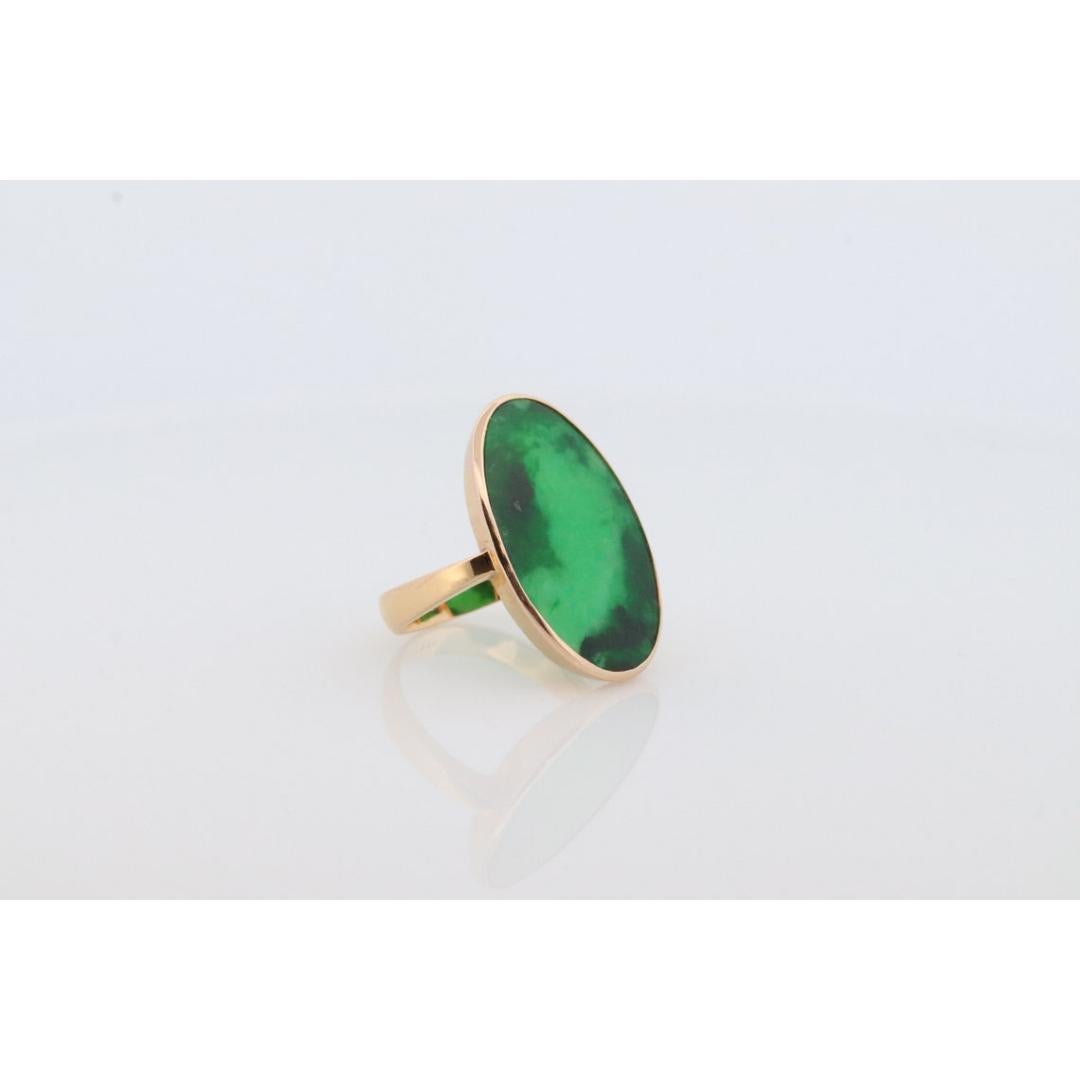 18k Green Jade Thin ring. Jade Bezel set ring. Very rare Jade Flat Signet ring. For Sale 1