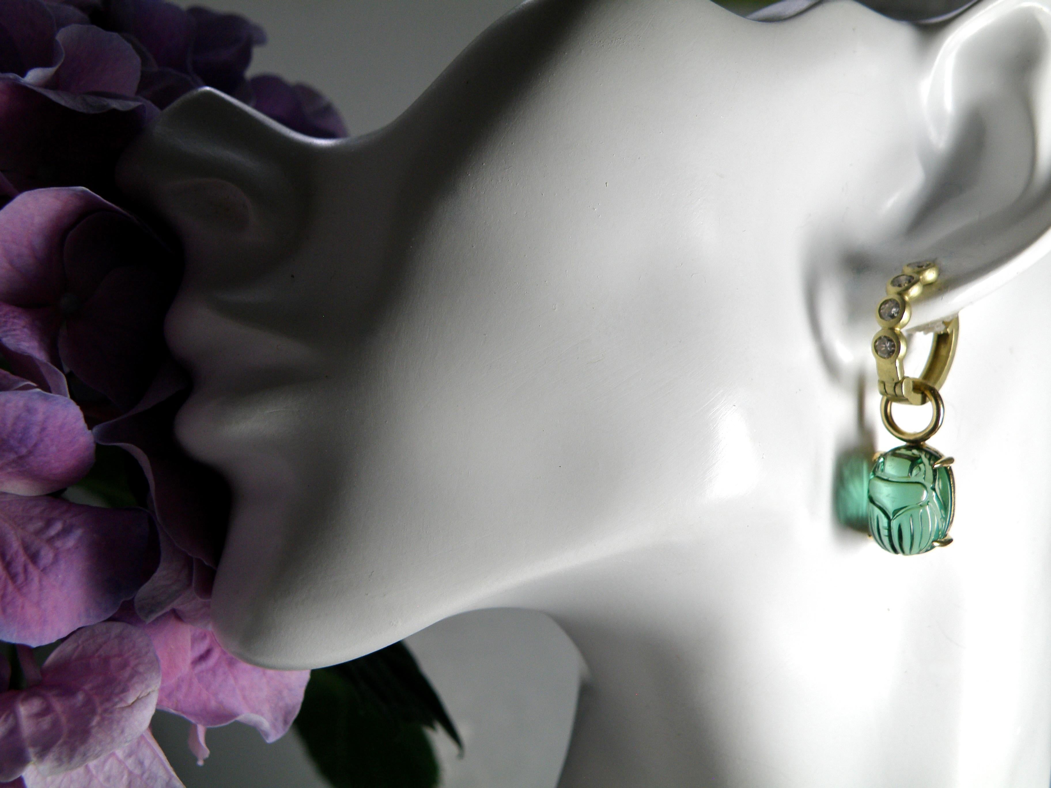 Women's or Men's 18k green tourmaline earrings w sapphire reversible Huggies For Sale