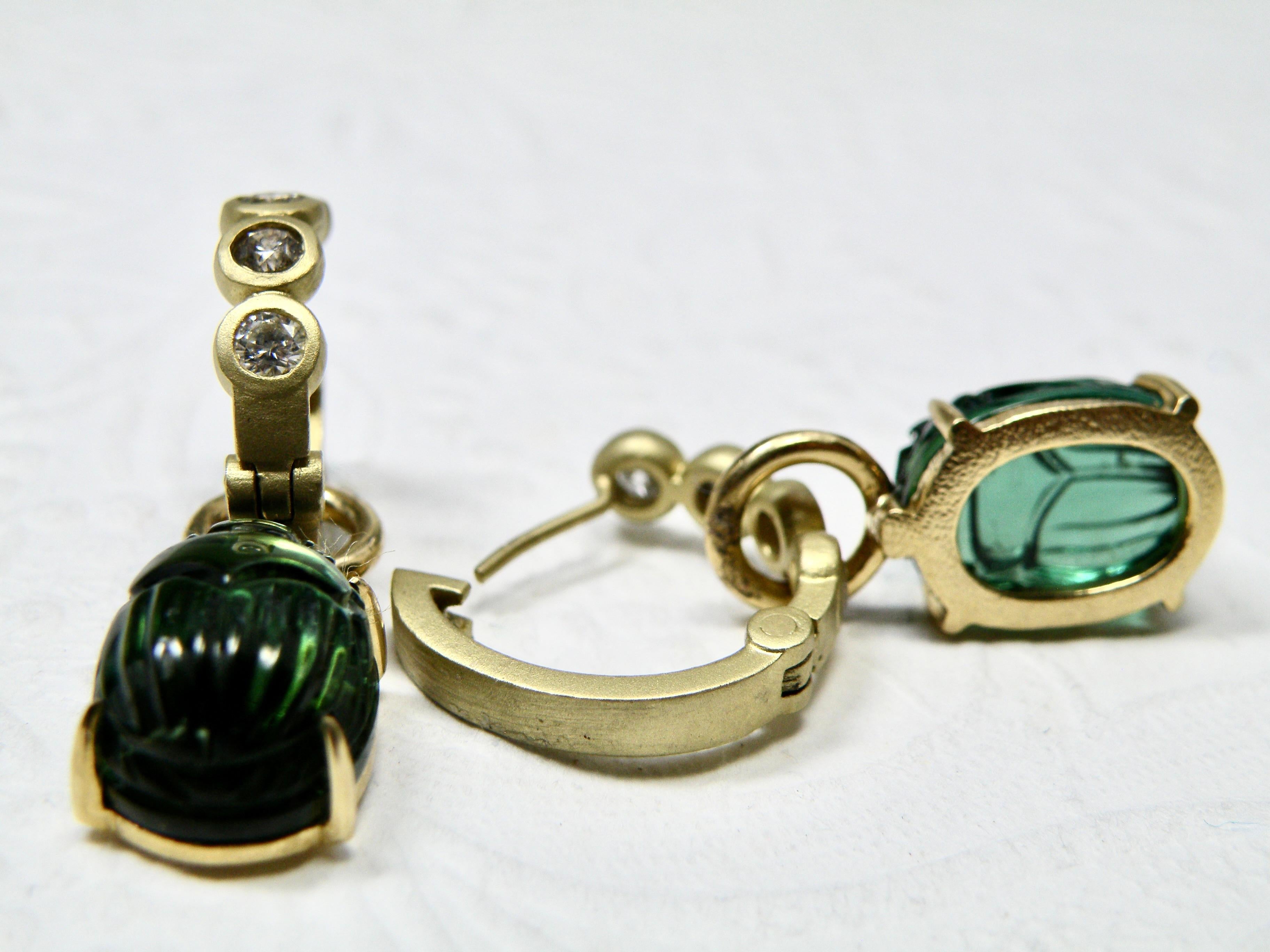 18k green tourmaline earrings w sapphire reversible Huggies For Sale 2