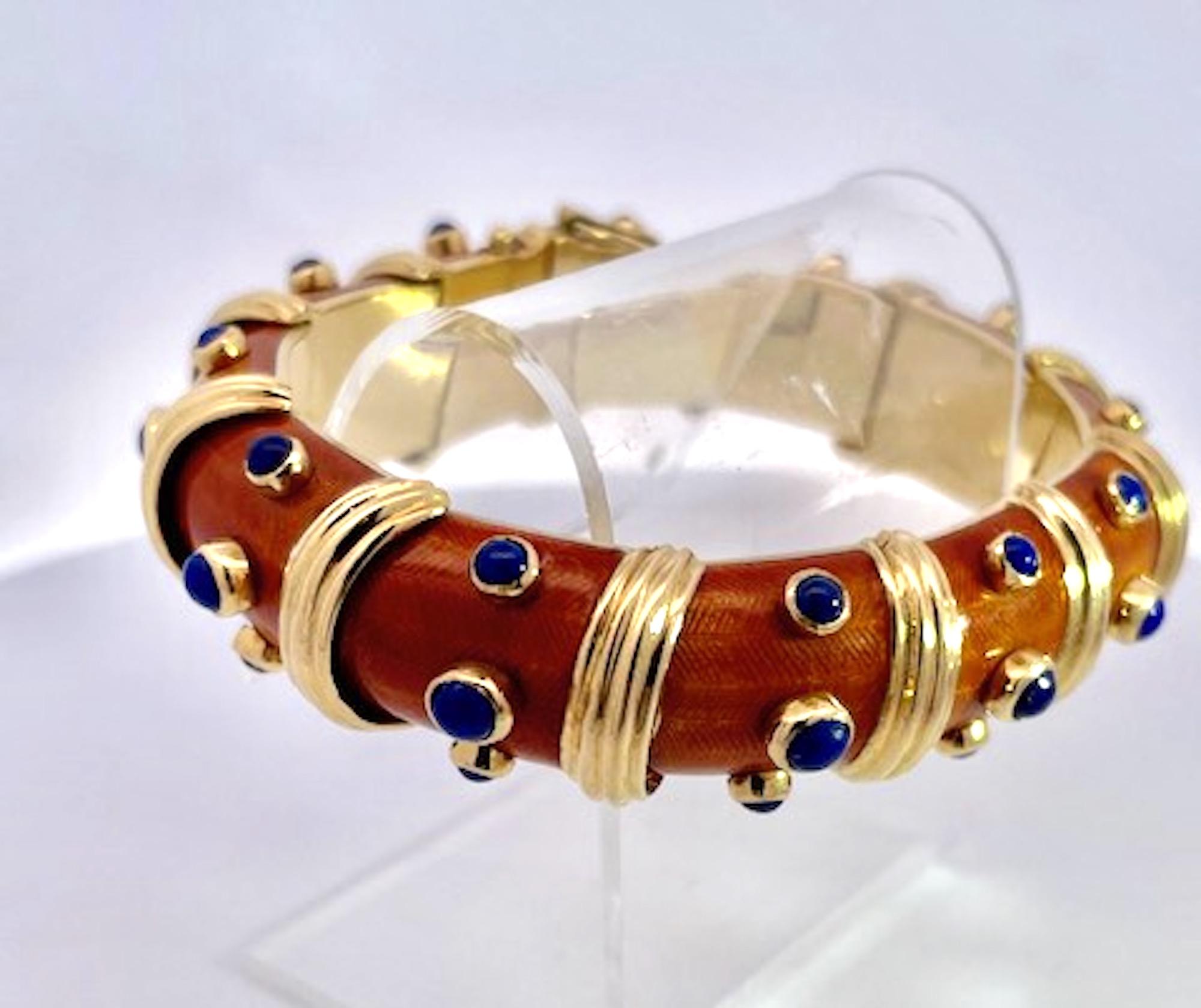 Bracciale con smalto guilloché 18 carati e inserti in lapislazzuli in vendita 2