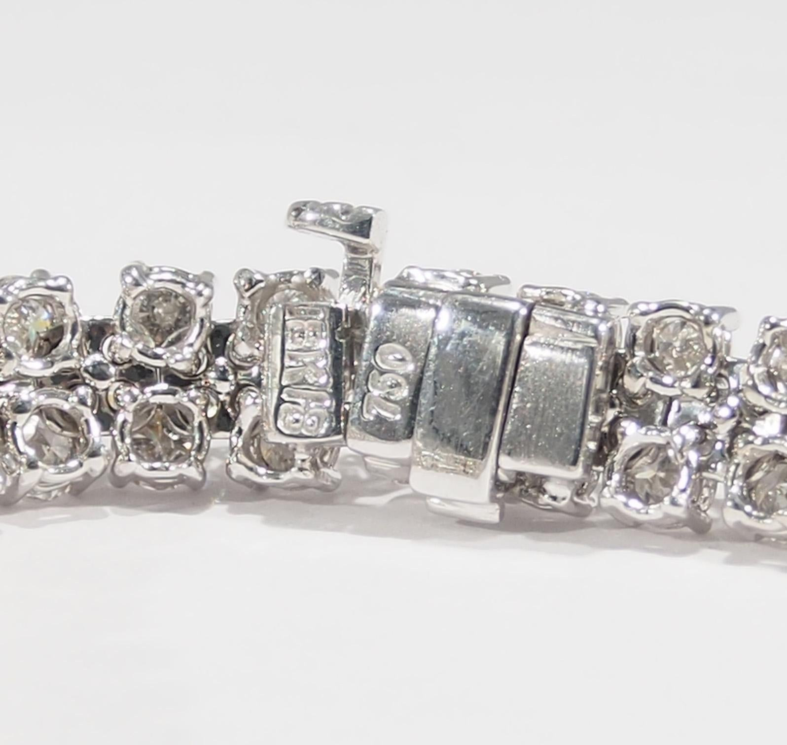 18 Karat Hammerman Brothers Diamond Tennis Bracelet White Gold 12.69 Carat 3