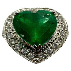 18k Heart Shaped Diamond and Emerald Ring
