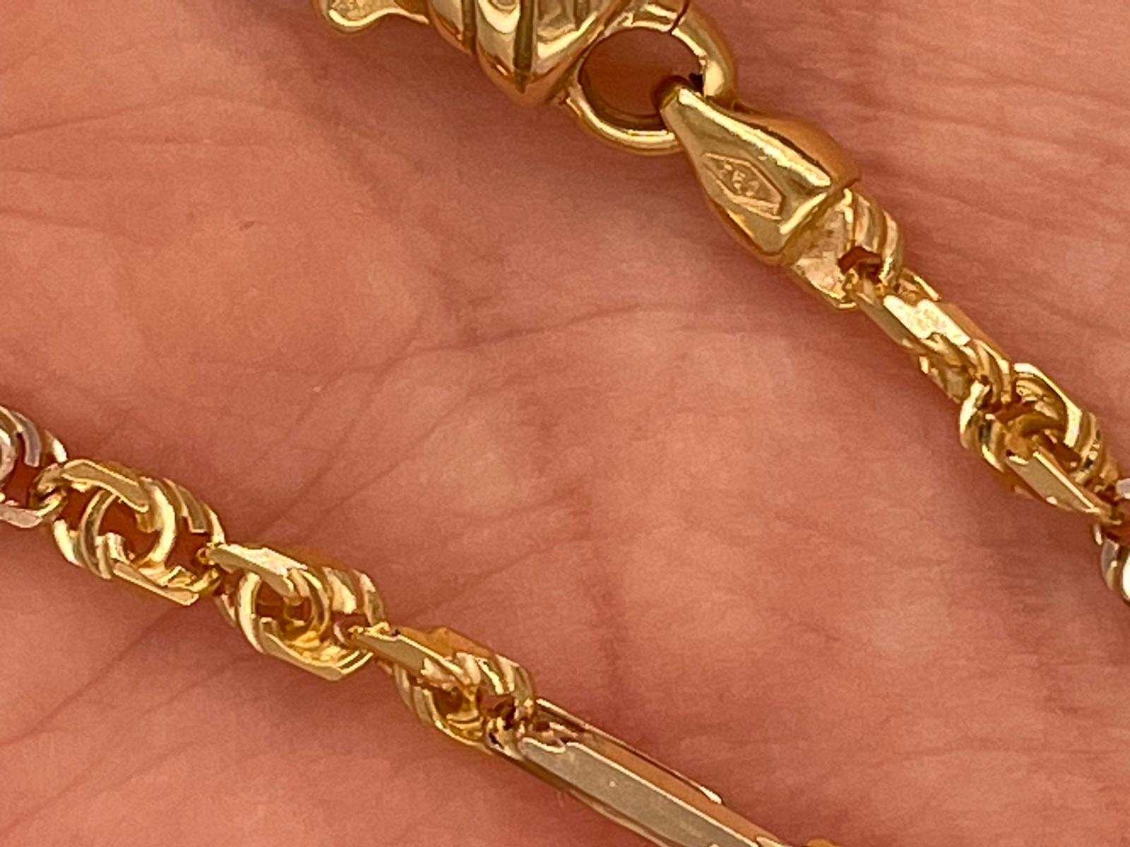 18k heavy fancy two tone style 18k yellow and 18k white gold chain  5
