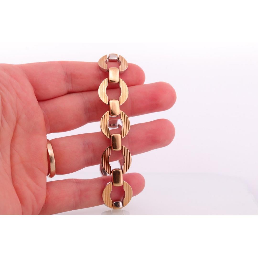 Bracciale a catena pesante OTC 18K. A Link Gucci reversibile in oro giallo e bianco. in vendita 2