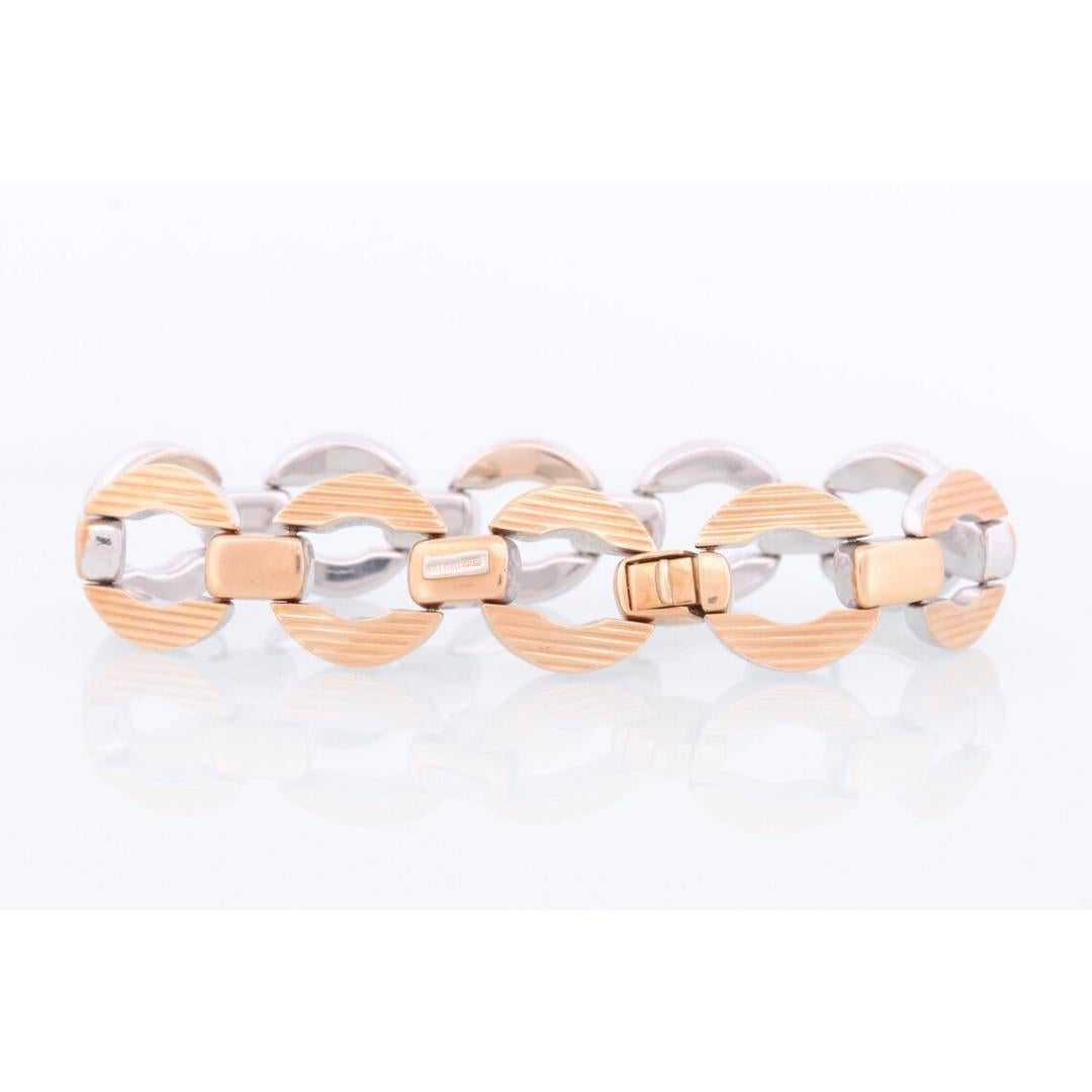 Bracciale a catena pesante OTC 18K. A Link Gucci reversibile in oro giallo e bianco. in vendita 4
