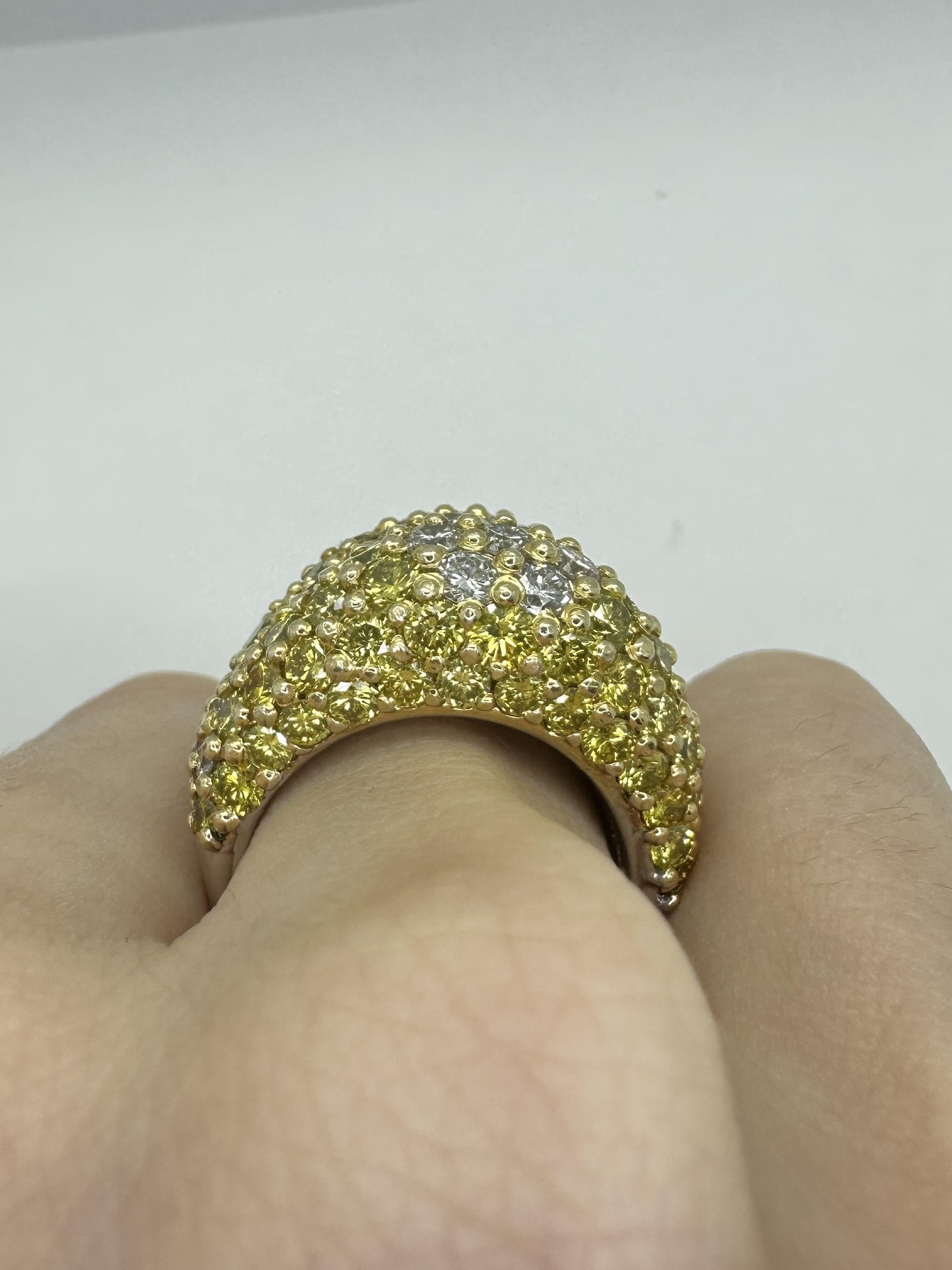 18k Heavy White and Yellow Diamond Ring For Sale 5