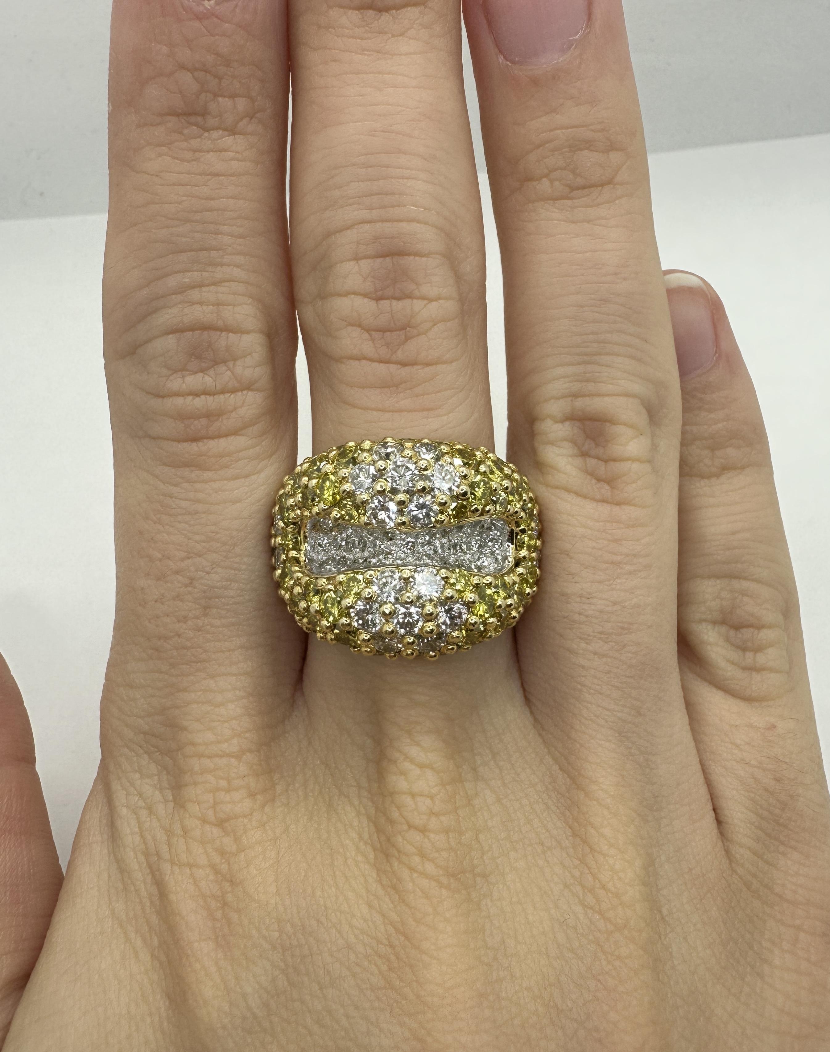 Bague en diamant blanc et jaune lourd 18k en vente 3