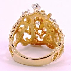 18 Karat HGE Cocktailring aus Gold Electroplate und klarem Strass mit organischem Design