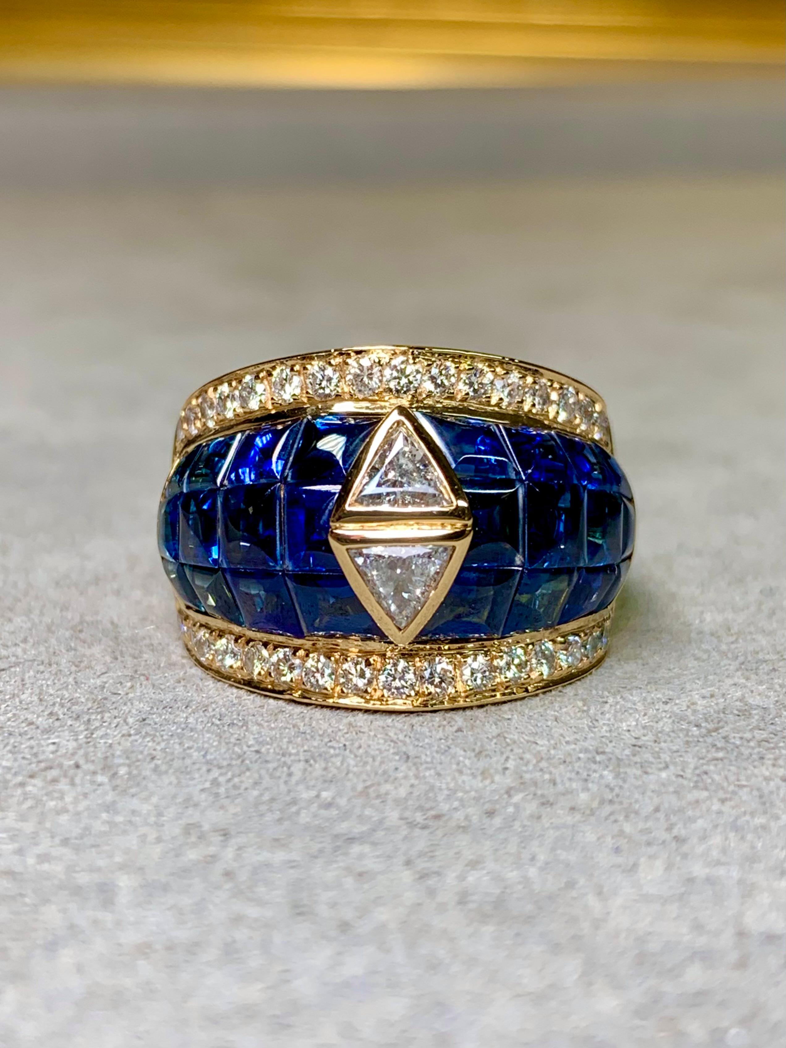 18K Invisible Set Buff Top Sapphire Trilliant Round Diamond Wide Cocktail Ring im Zustand „Hervorragend“ im Angebot in Winter Springs, FL