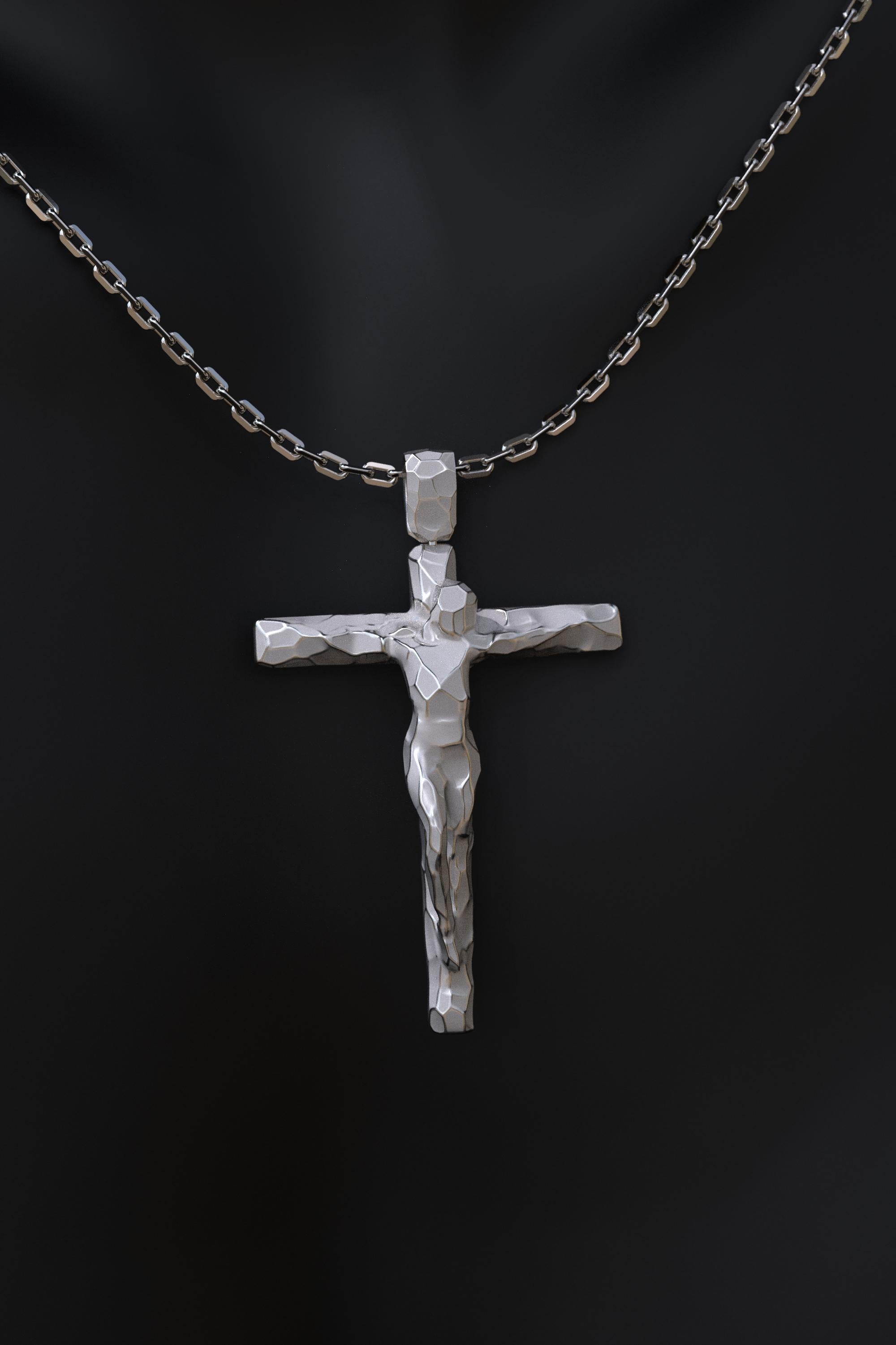 18k Italian Gold Crucifix Pendant Necklace for Men, only made to order. For Sale 5