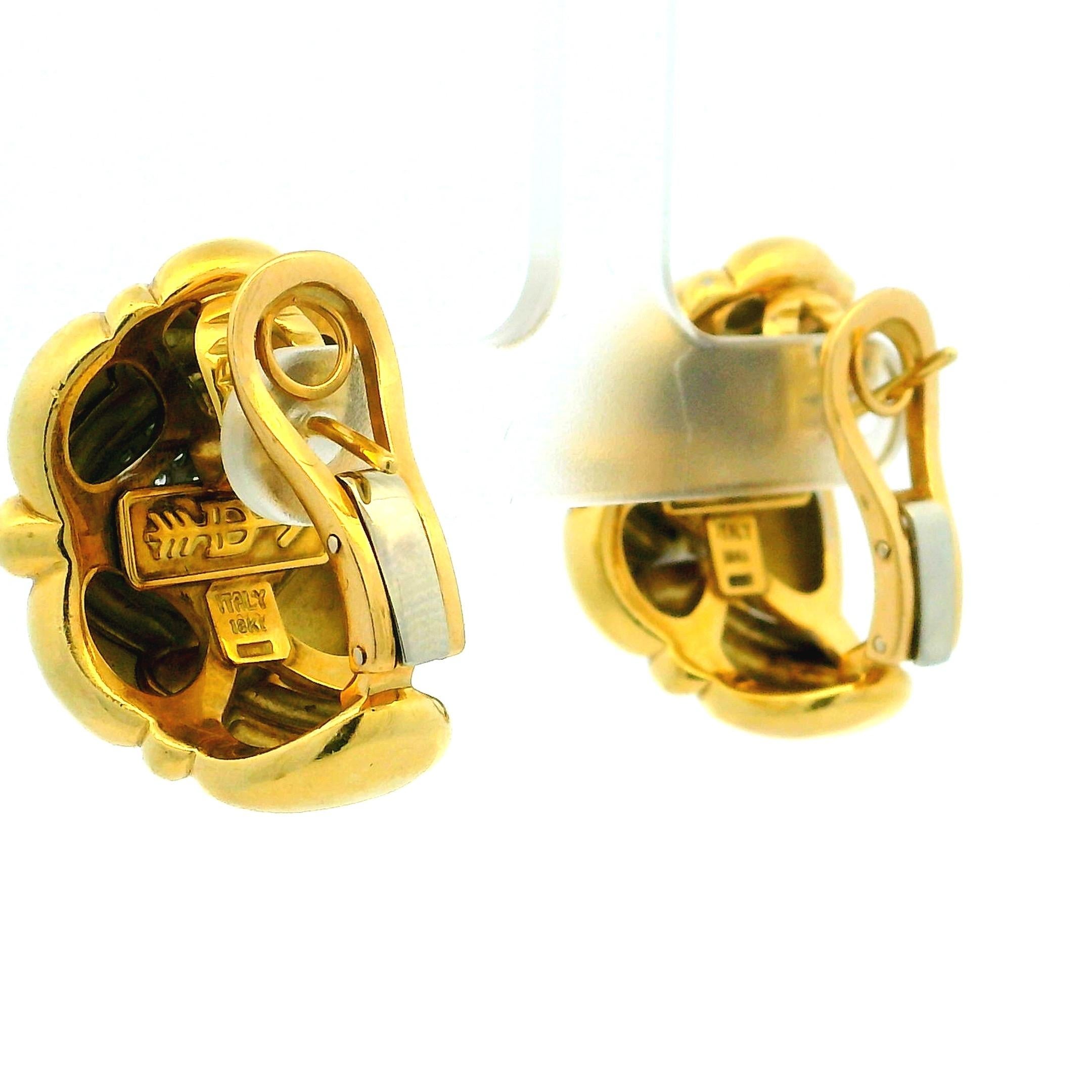 Orecchini a soffietto in oro italiano 18 carati con pavé di diamanti, Atelier D'Angelo, anni '90 in vendita 5