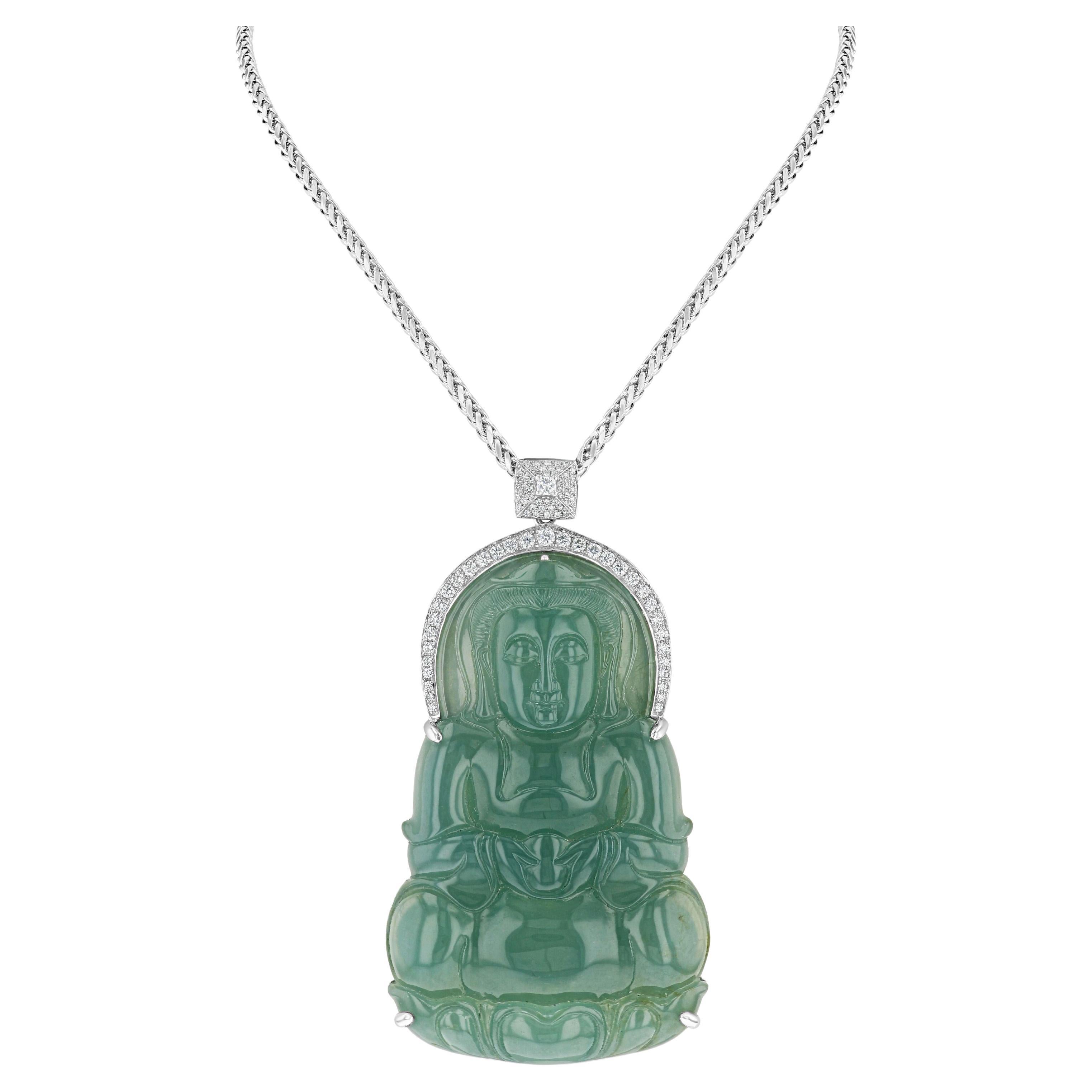 Ciondolo con scultura Kwan Yin in Jadiete 18K