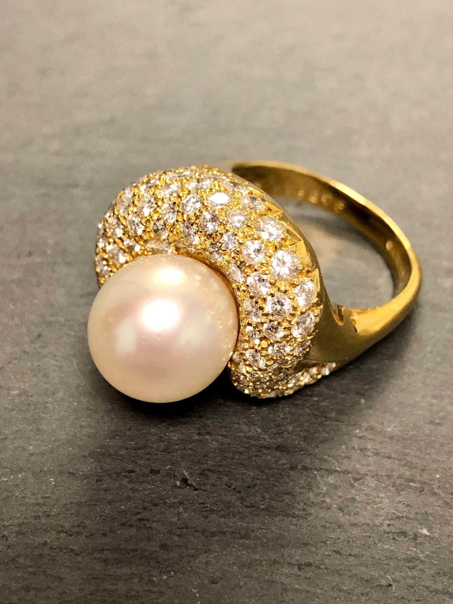 Contemporary 18K Jose Hess Diamond South Sea Pearl Cocktail Ring For Sale
