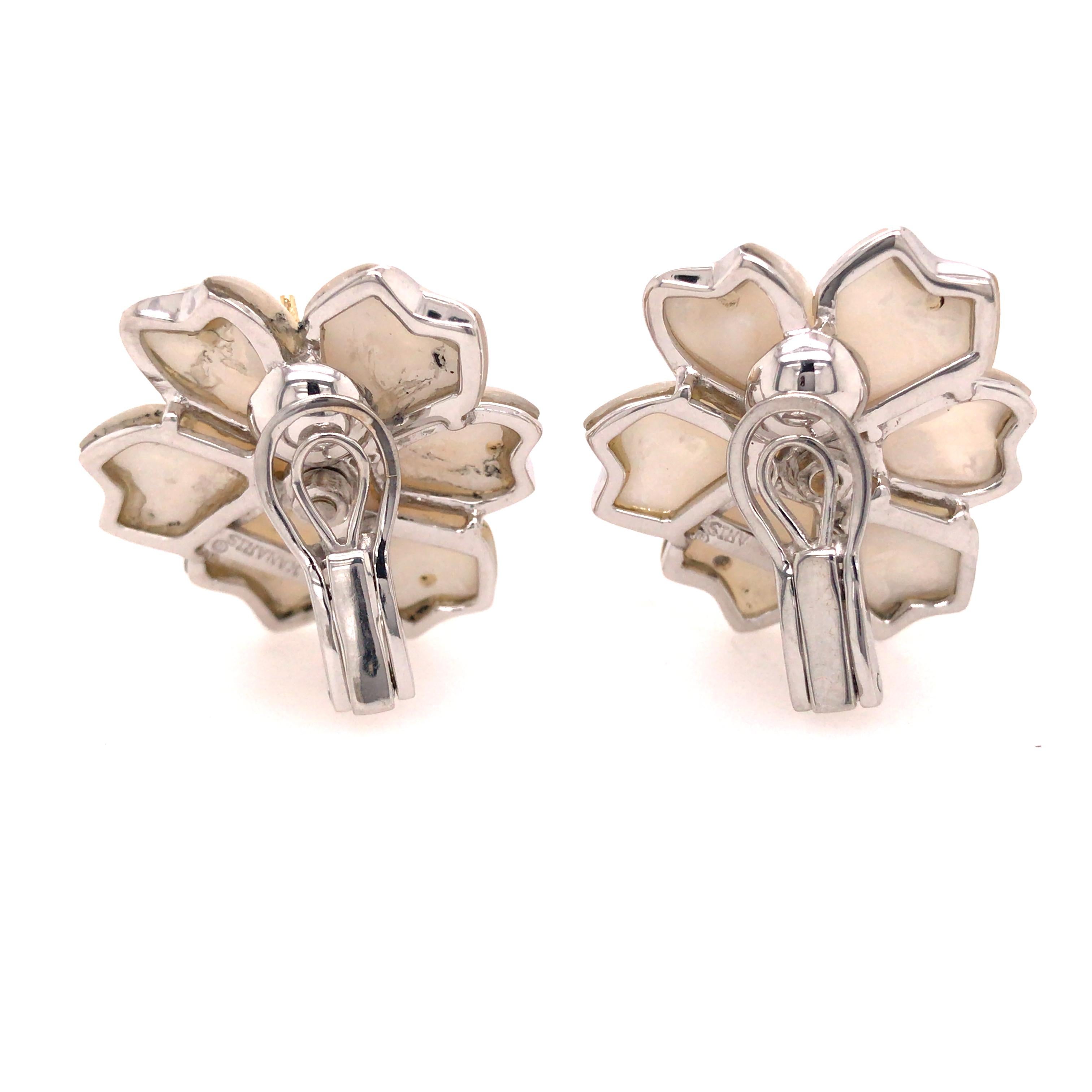 Round Cut 18K Kanaris Sapphire Flower Earrings Two-Tone Gold
