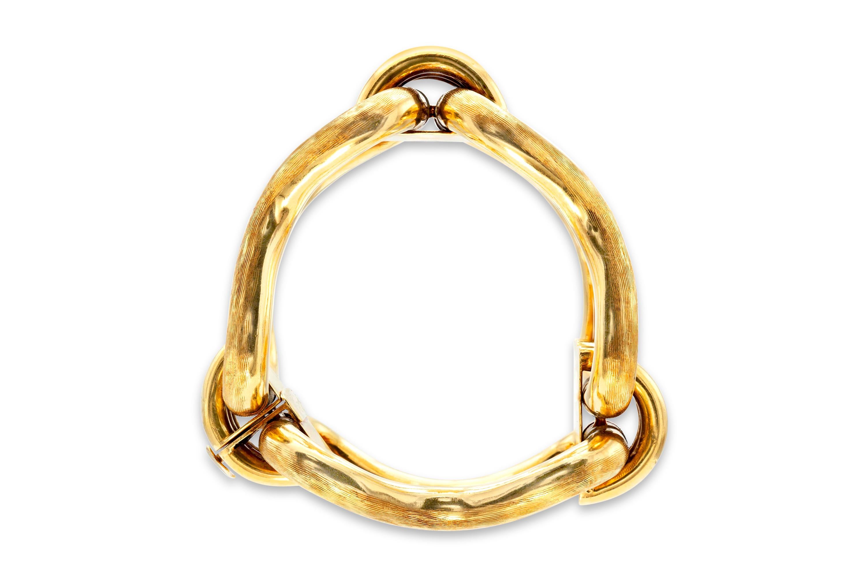 18K Karat Gold Big Links Bracelet 1