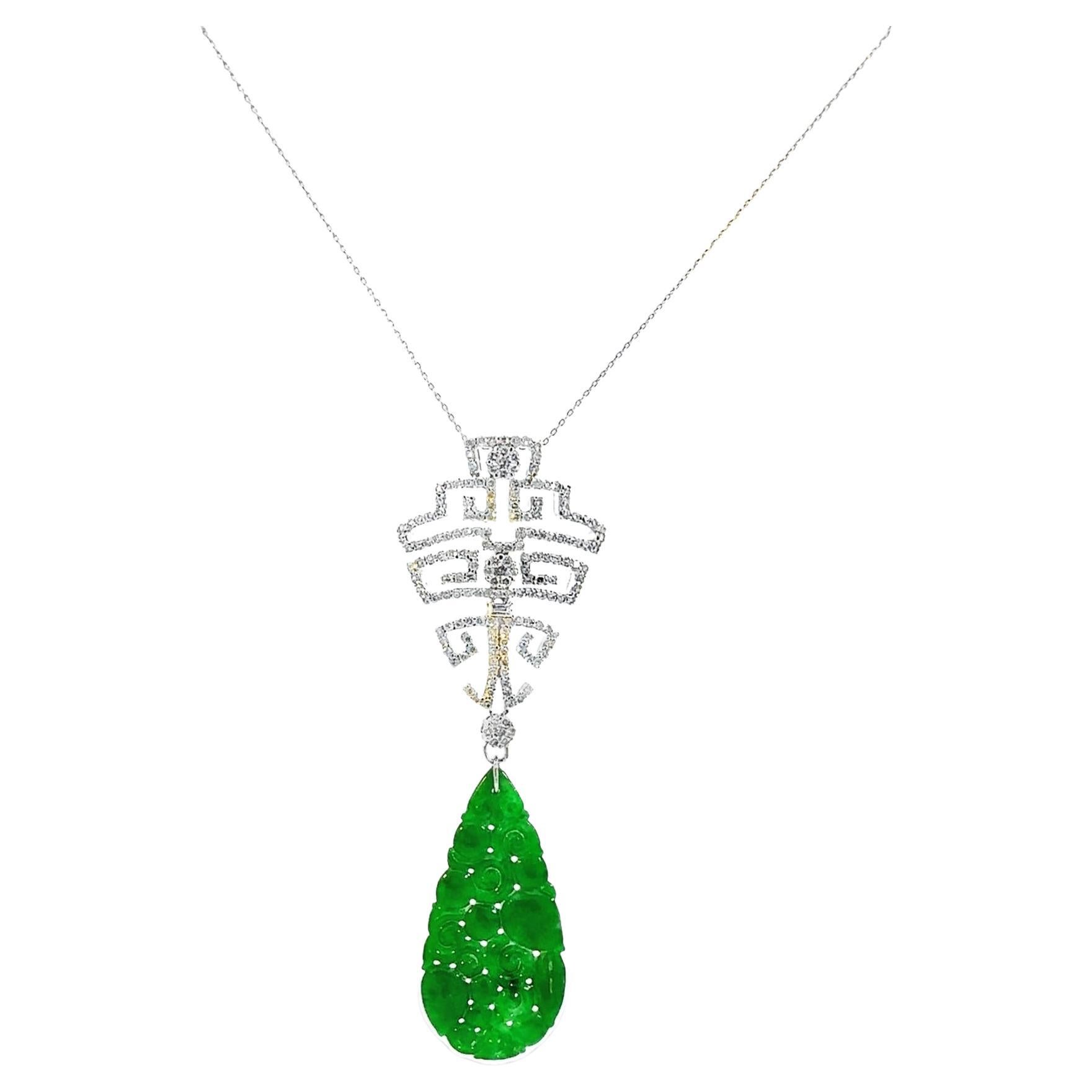 Pendentif dames en jadéite 18 carats avec diamants