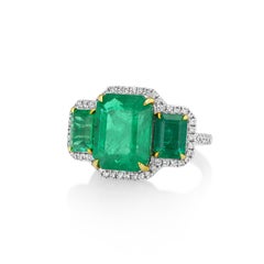 18K Two Tone Gold Ladies Ring with 9.06ct Emerald and Diamonds